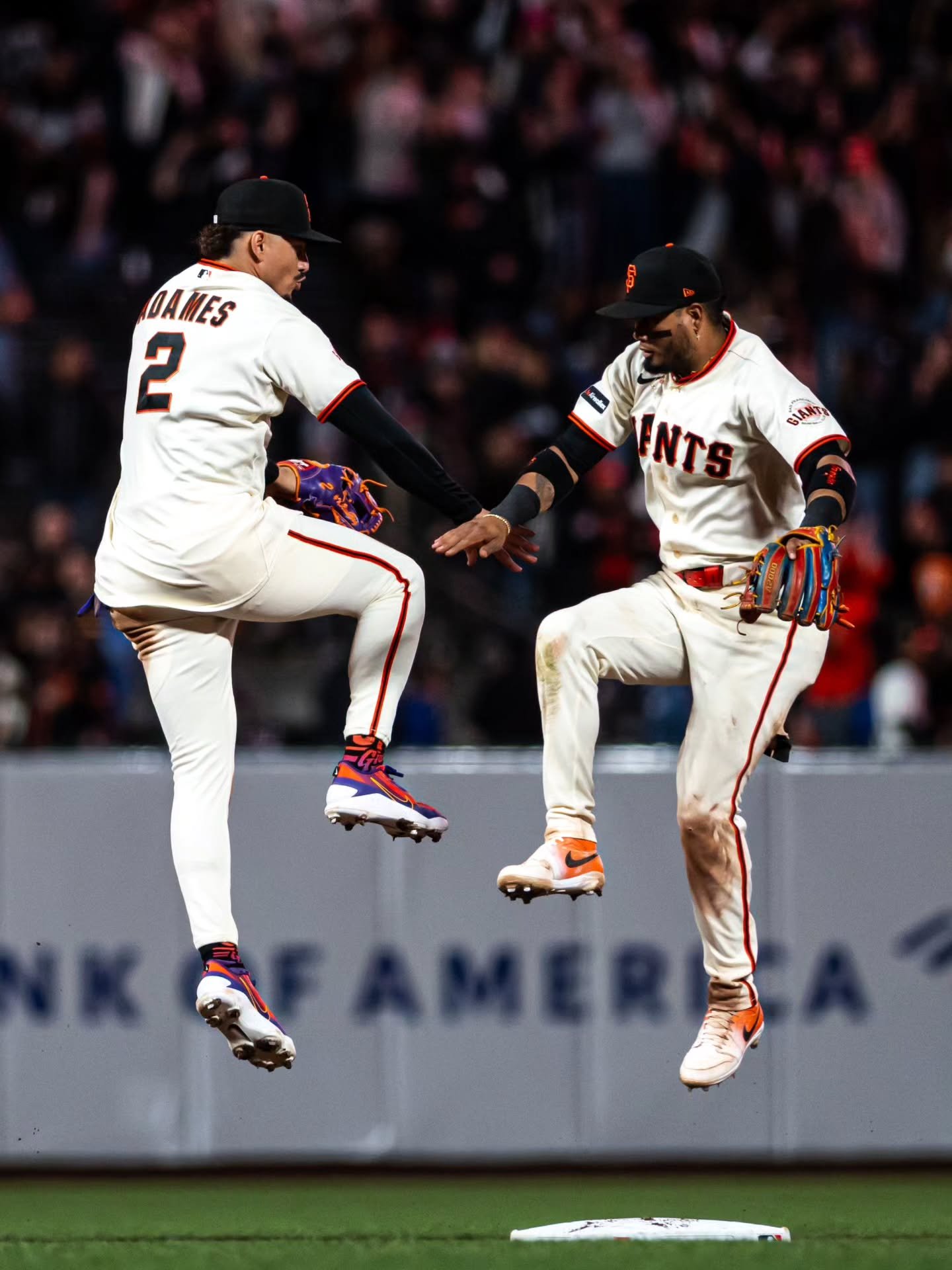 Debuts and division rivals on a fun night at @oraclepark.
