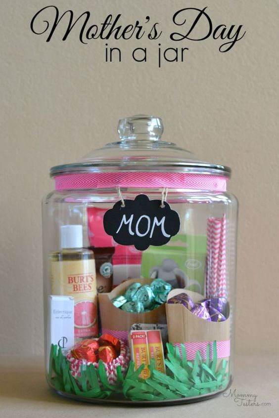 source: http://diyjoy.com/diy-mothers-day-gift-ideas