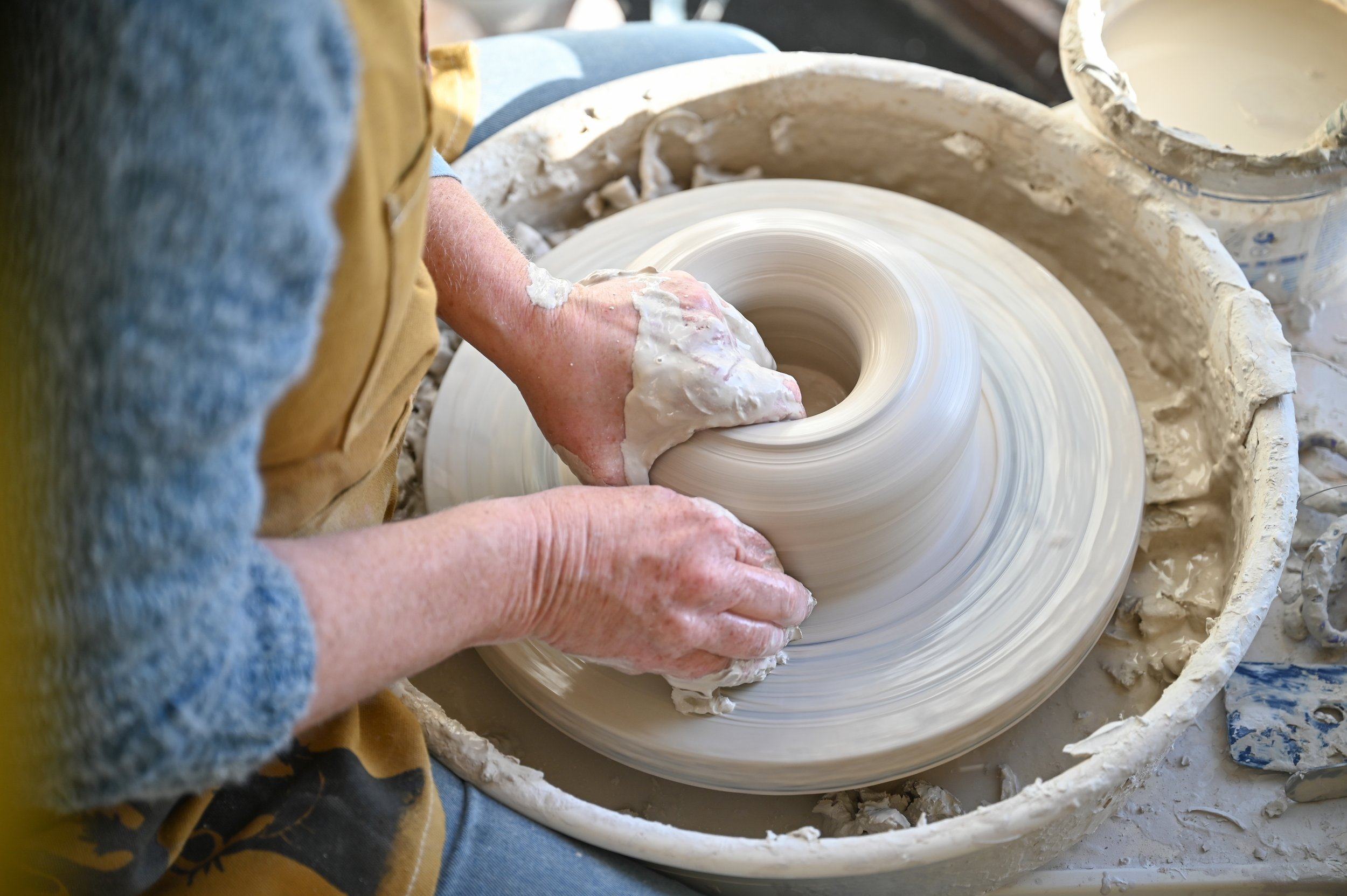 chandra-ilbaciarino-ceramics-retreat-tuscany13.jpg