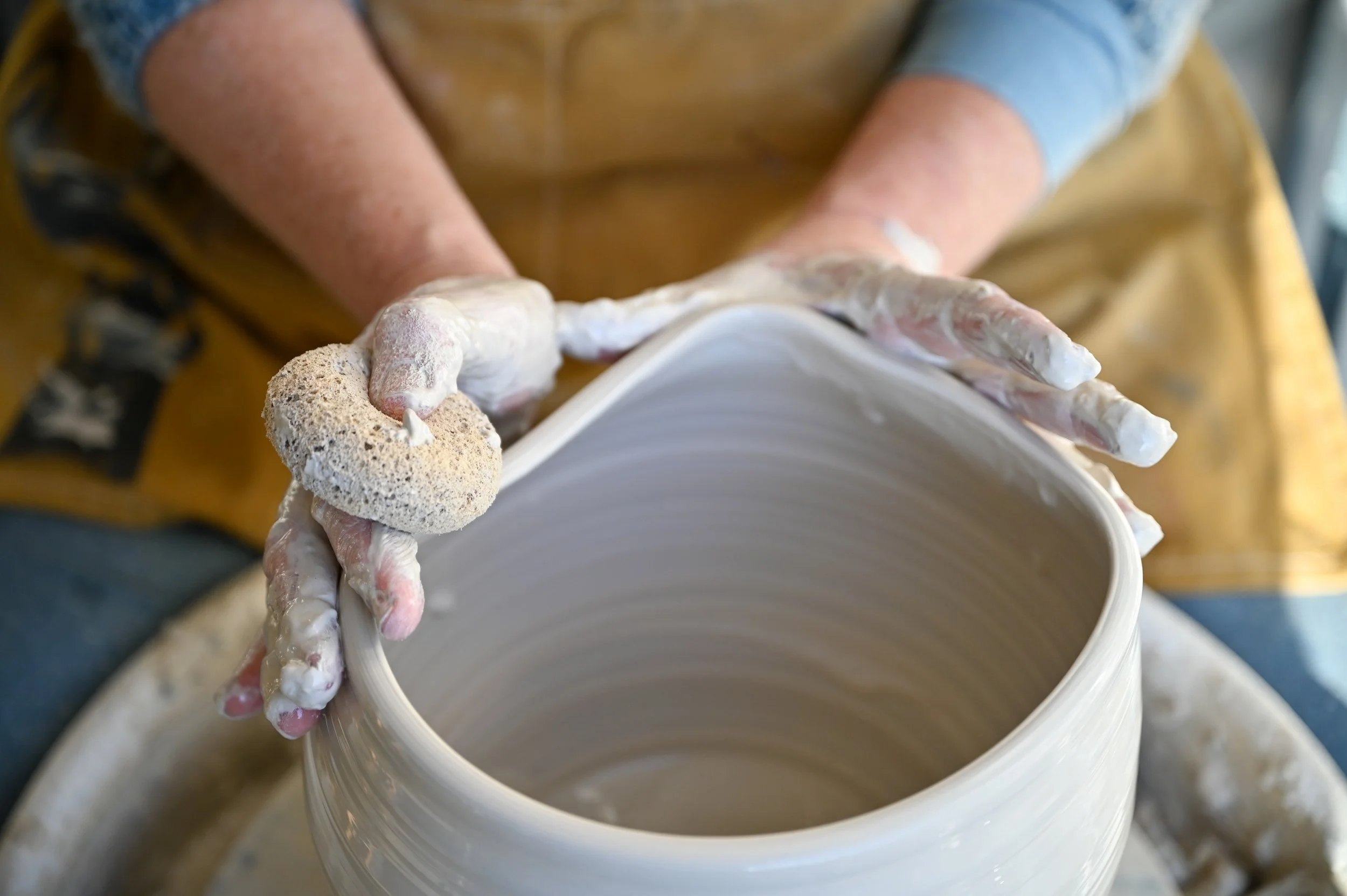 chandra-ilbaciarino-ceramics-retreat-tuscany18.jpg