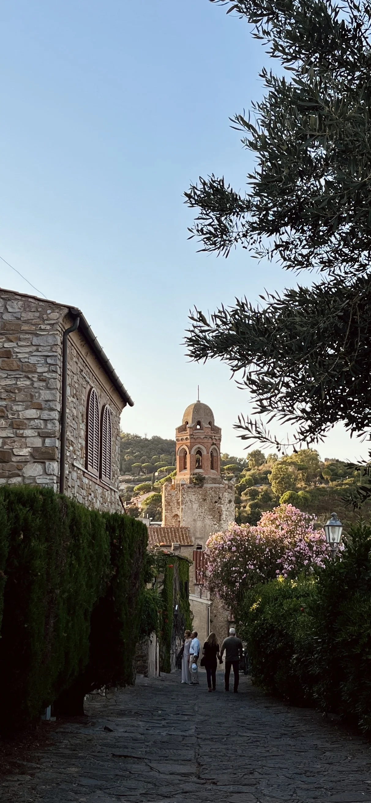 Castiglione-tour-Italy-Tuscany.JPG