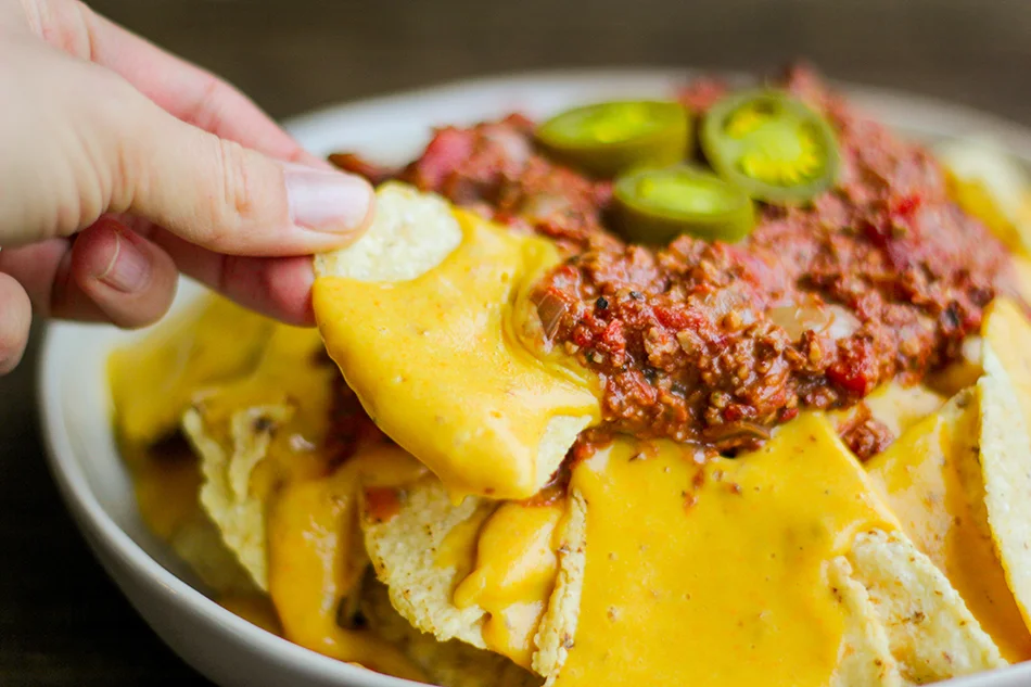 Vegan Chili Cheese Nachos-21.jpg