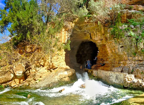 Les-gorges-et-la-vallée-de-Zegzel.jpg