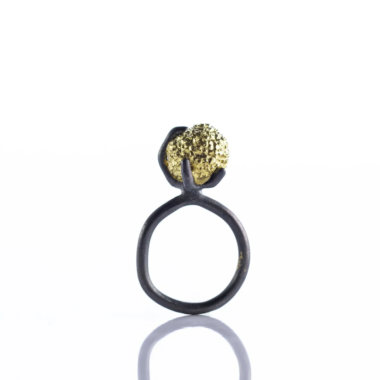 Emptiness Ring