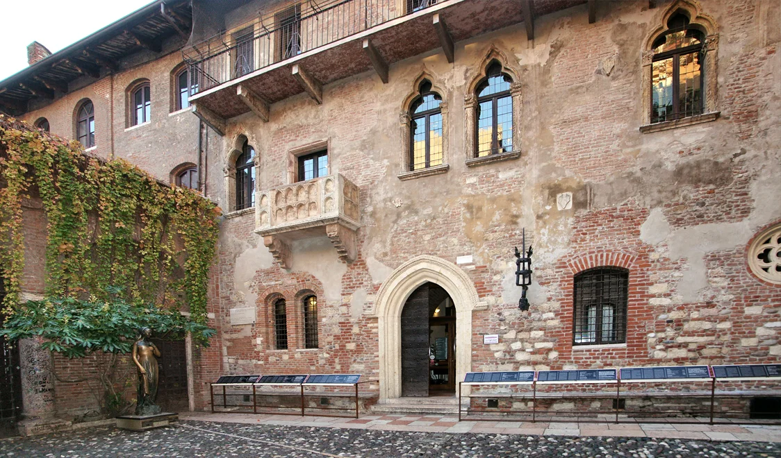 Juliets Courtyard.jpg