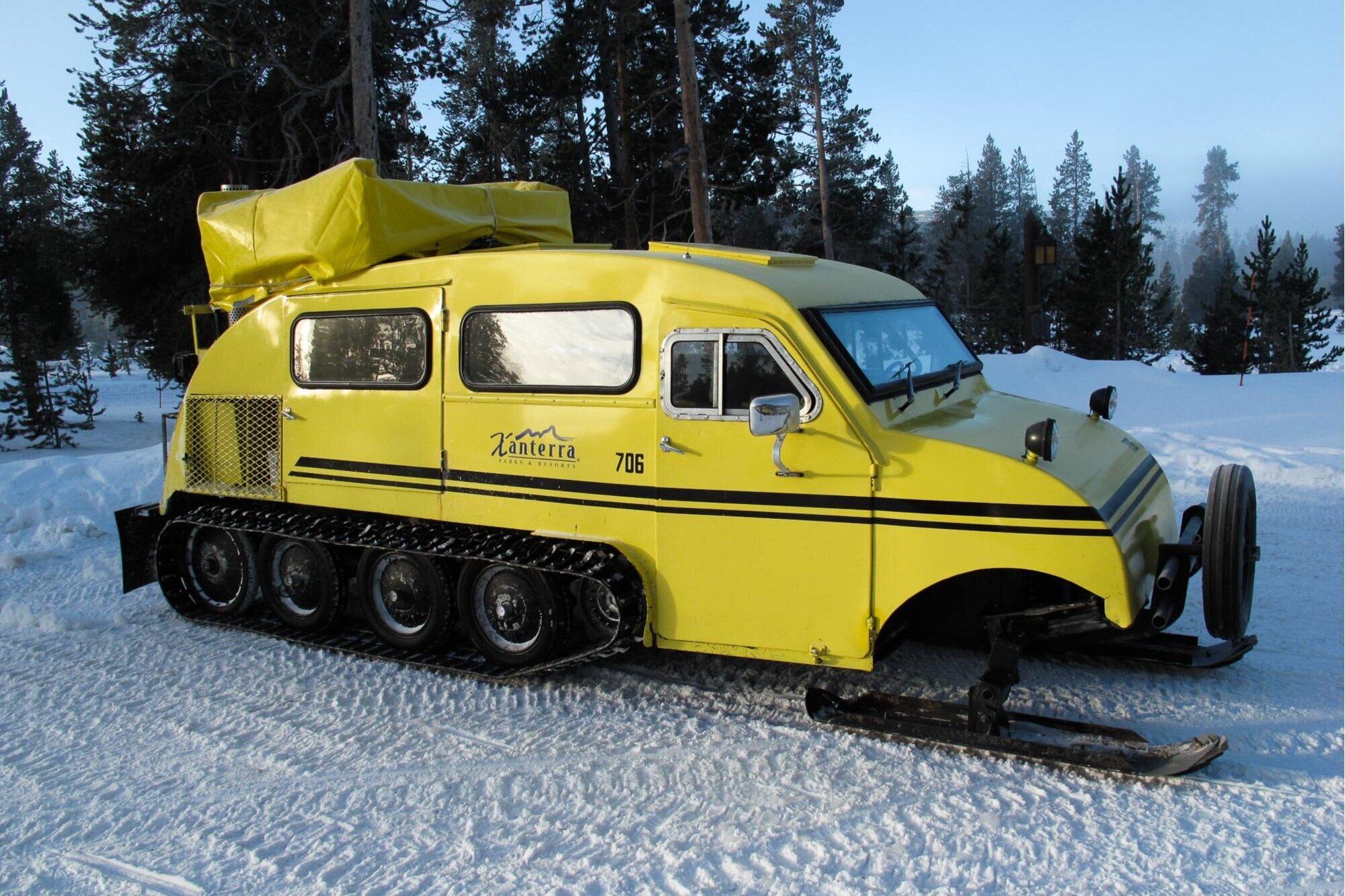 Snow coach transportation into Old Faithful