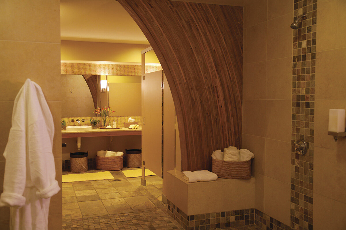 Relax in your hotel's spa & wellness area