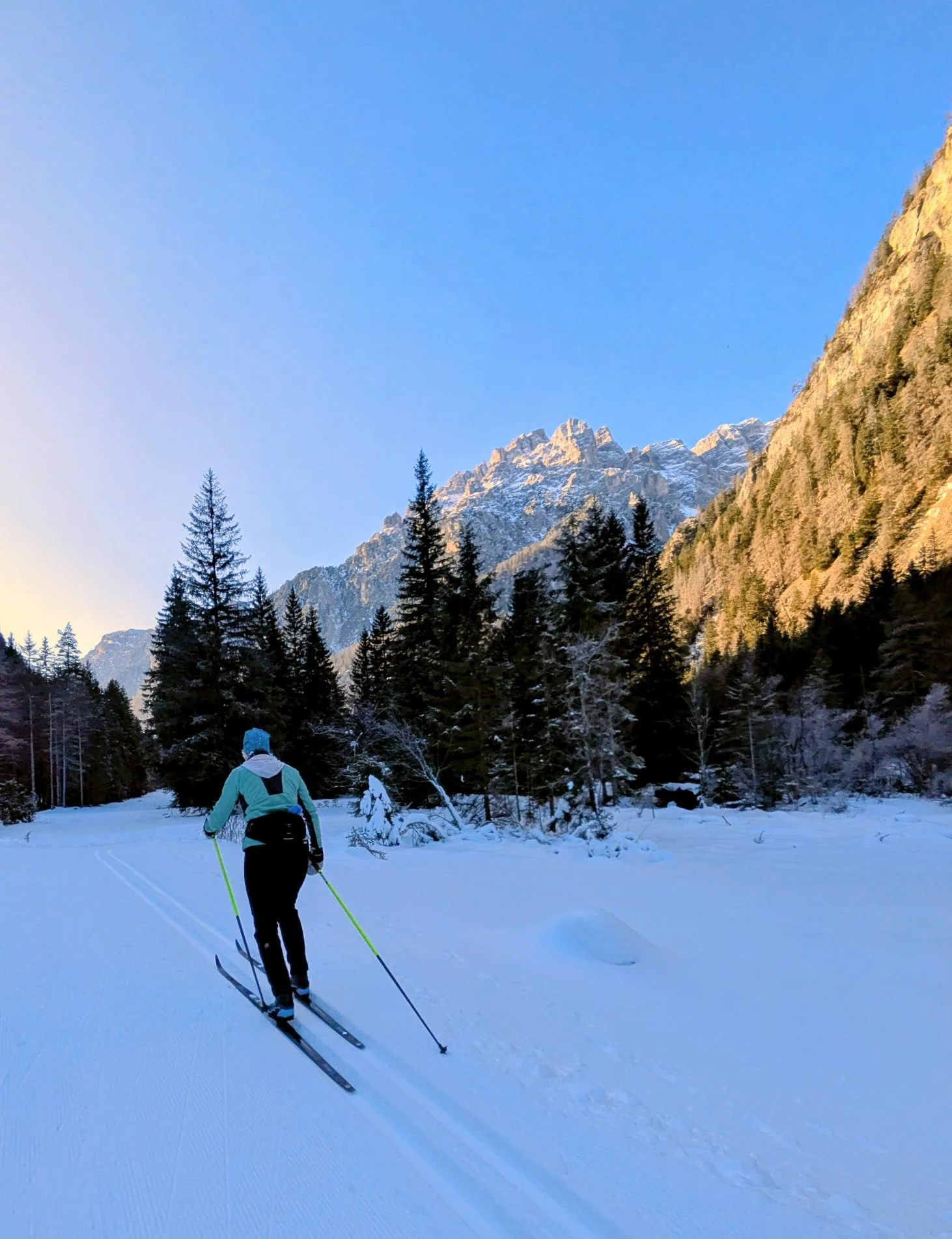 10 Trip Leader Elisa captures the alpenglow while the Dolomitenlauf & Marcialonga group skis in Toblach.jpeg