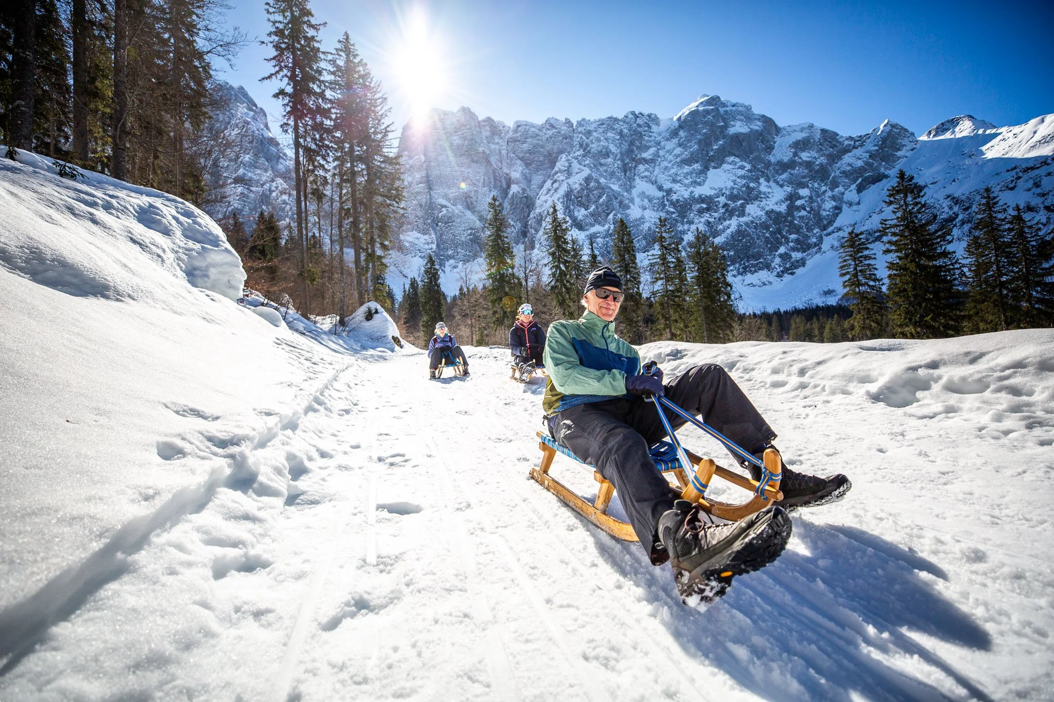 Alpine sledding with your group