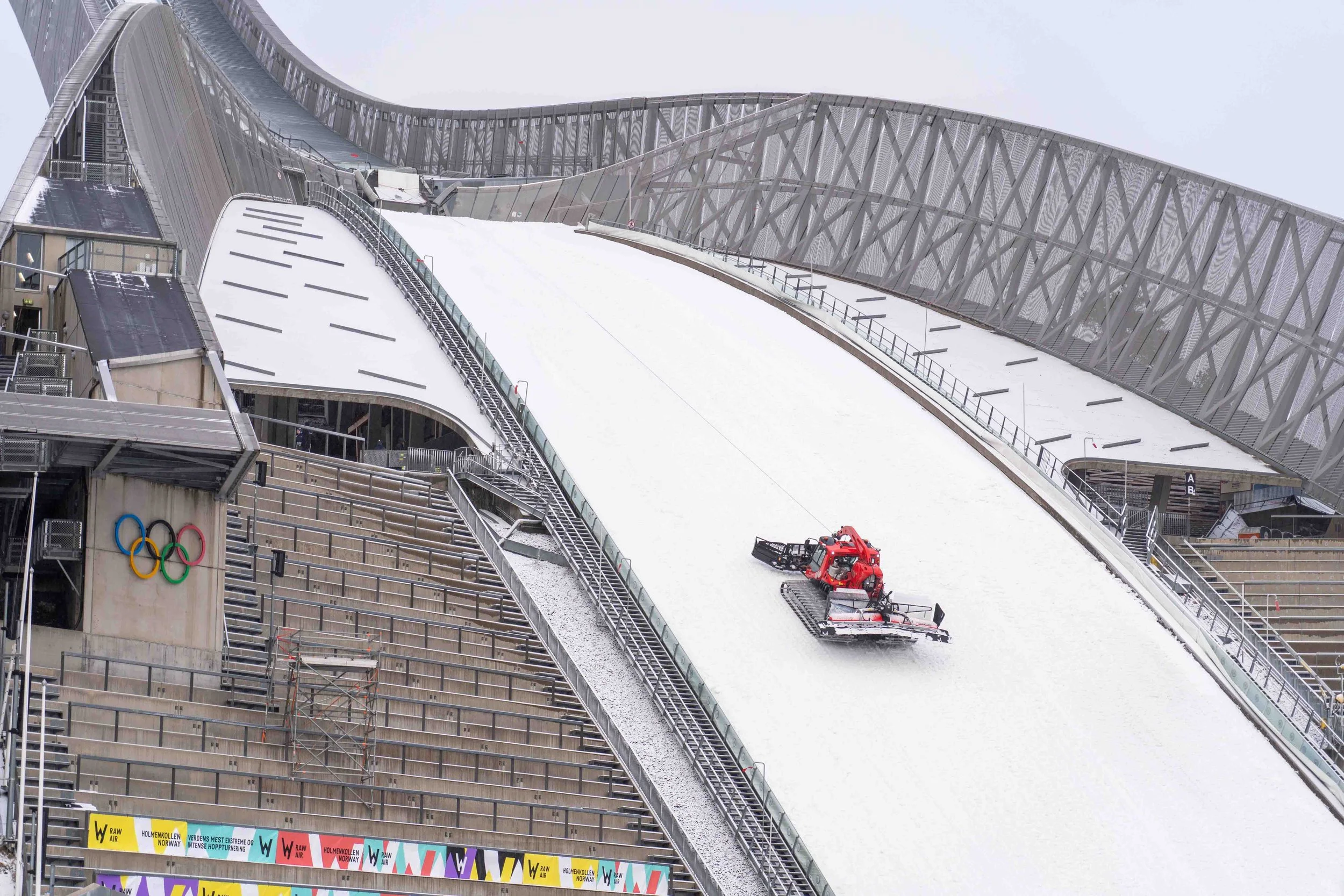Visit to the Norwegian Ski Museum and Holmenkollen ski jump