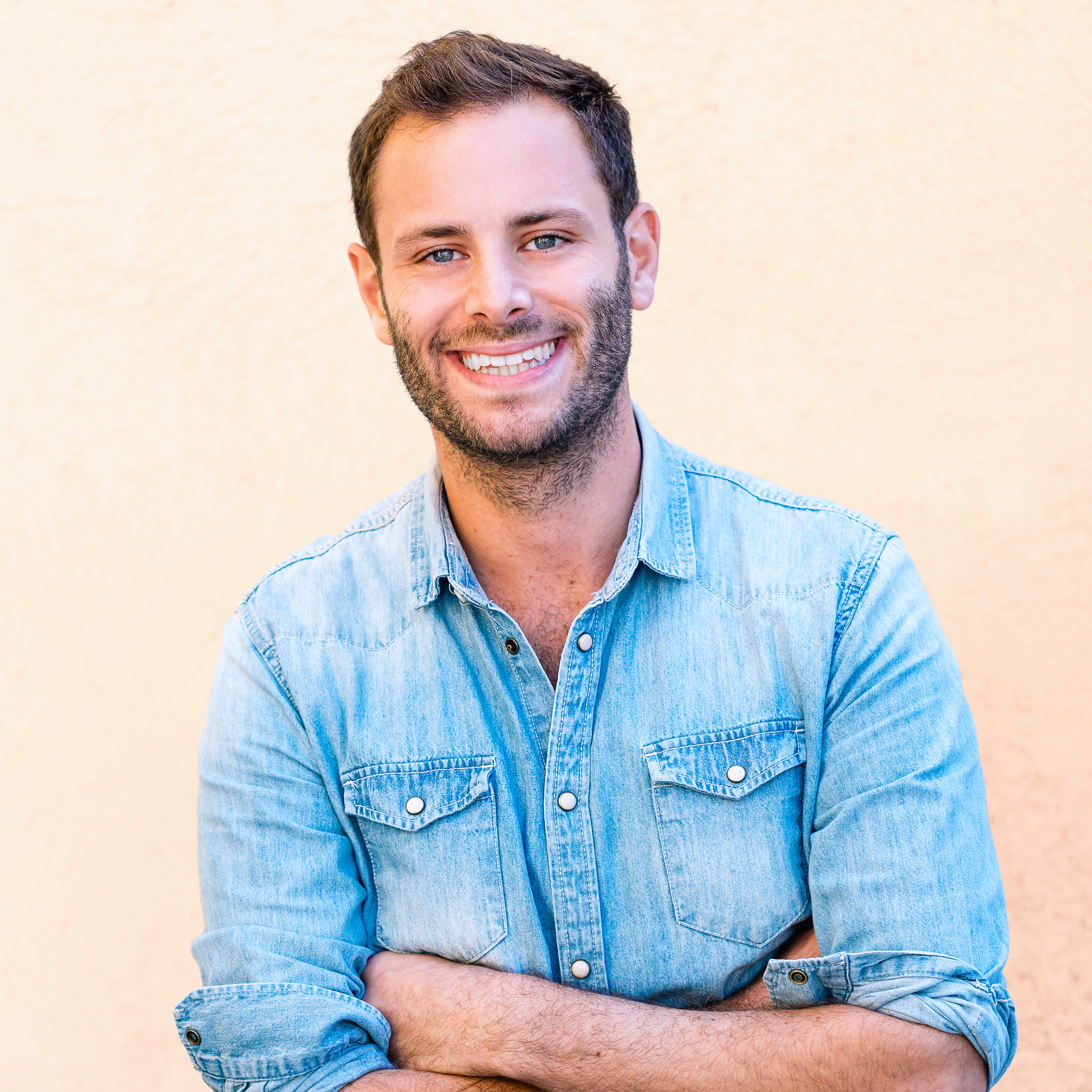 SAM ZUCKER , Videographer @ zuckerandspice > BIO