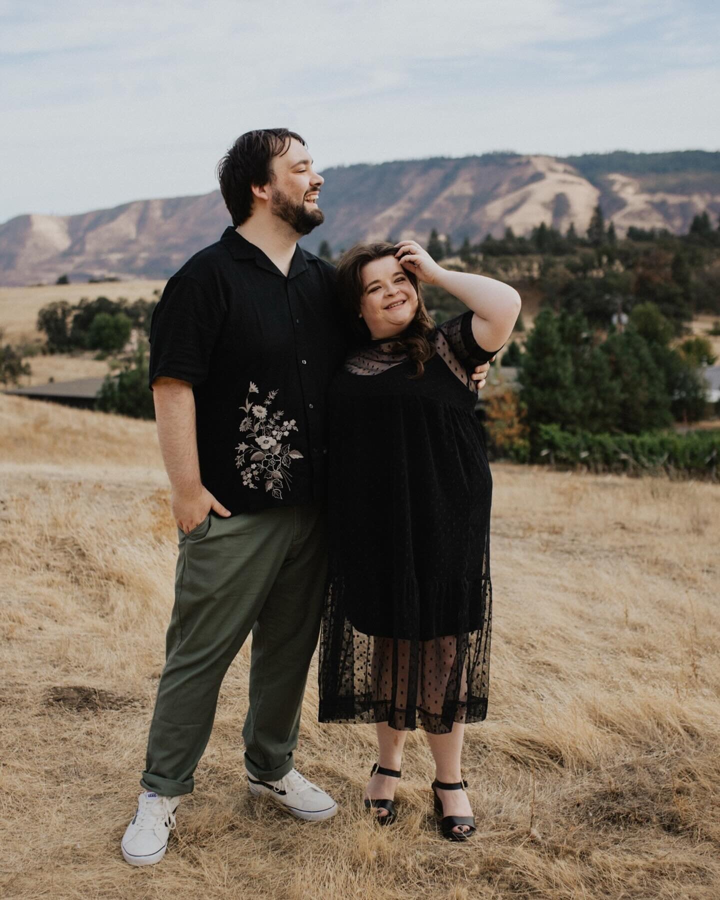 Bria + Nate have spent their past few anniversaries at this lovely, small winery tucked into the high desert hills of the Columbia River Gorge.

It just made sense to do their  engagement session there back in September. The day was warm and dry and 