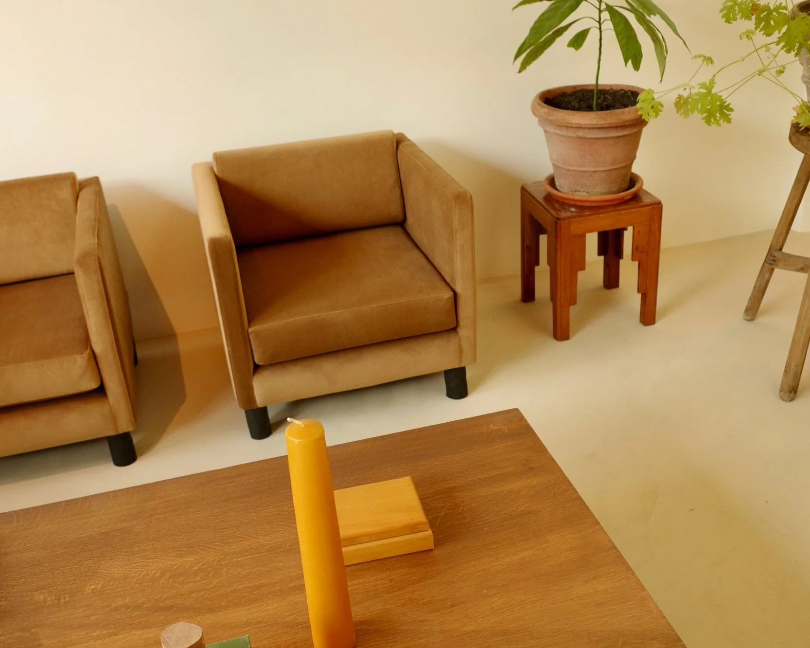 A167E8E6-7175-4811-AD6F-2B768E6E2B24