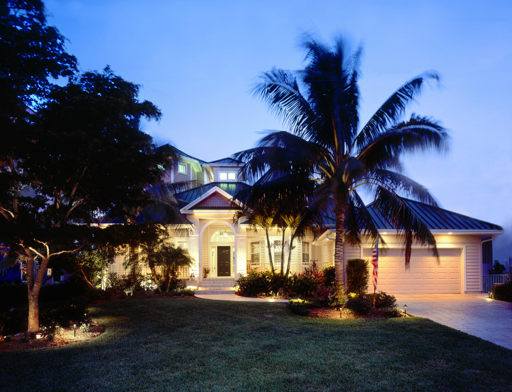 outdoor-lighting-naples.jpg