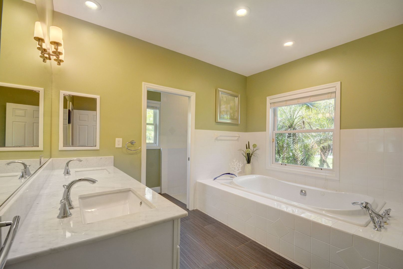 master bath 2.jpg