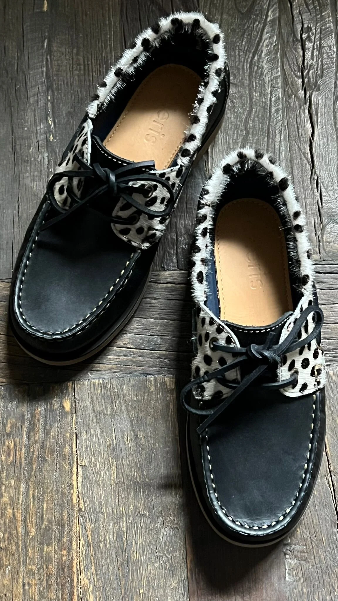 B7F5B3FB-7627-4216-B16F-53B7C4912894