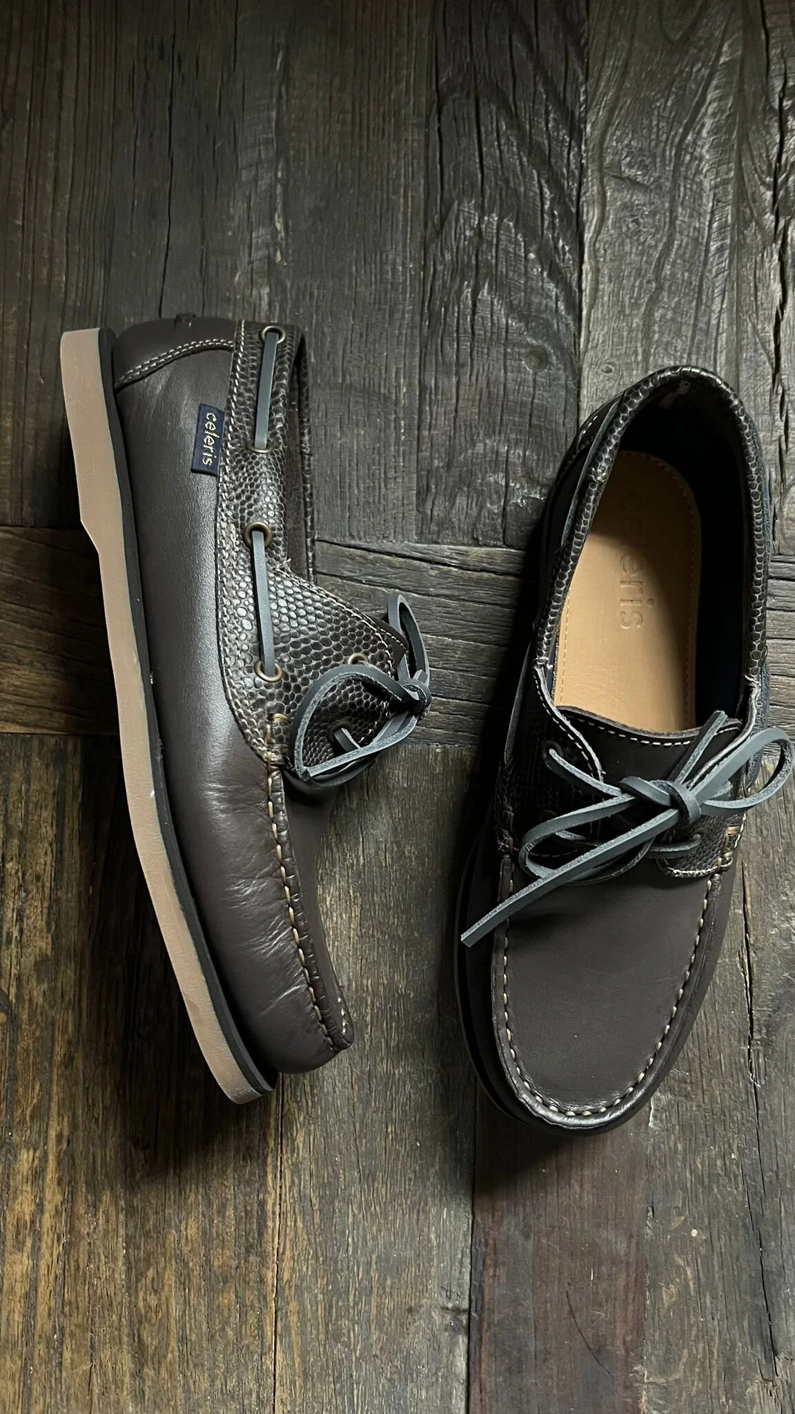 81798423-651B-4FB3-8200-2988668AACC2