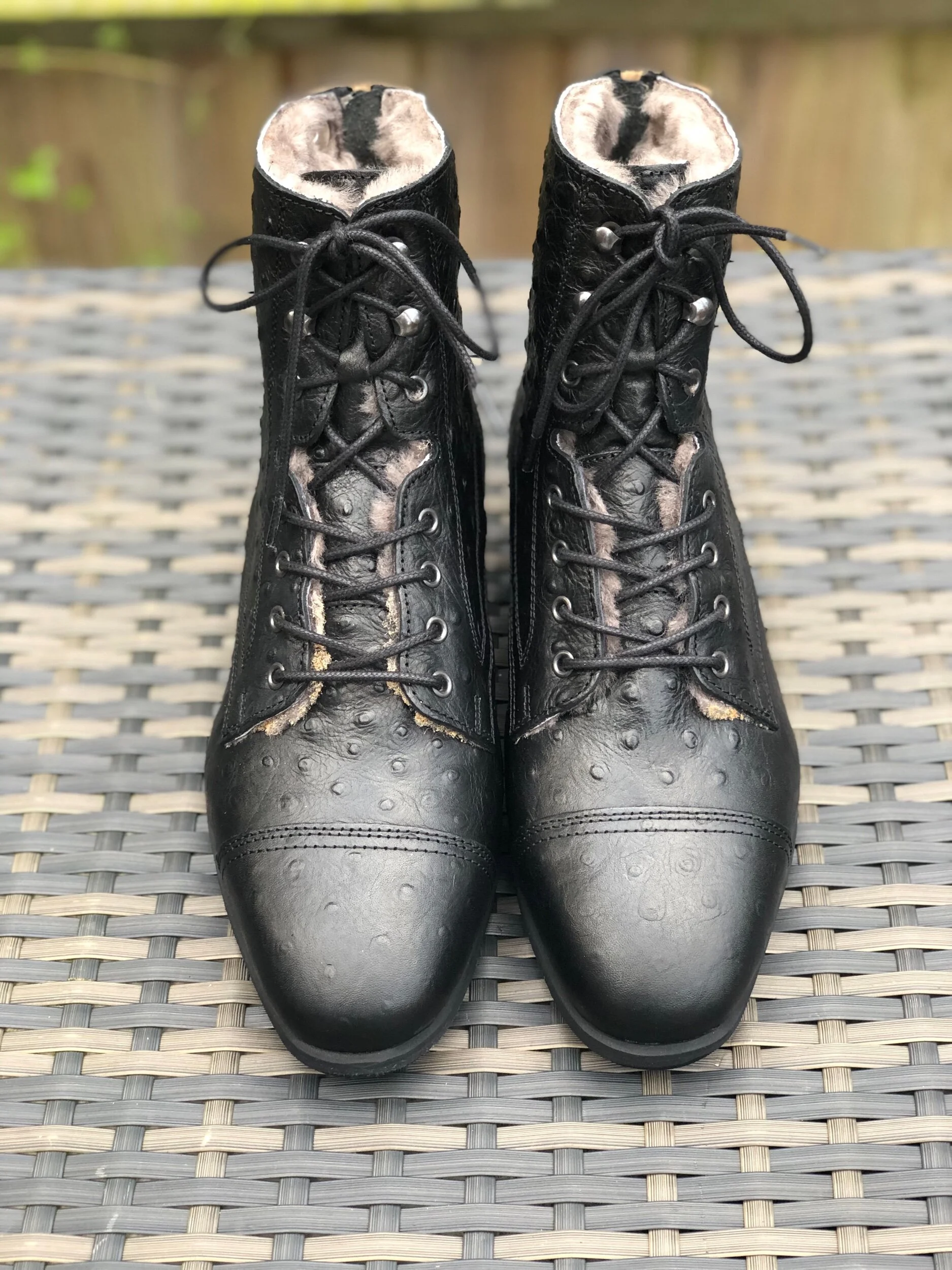 196F69E2-7B06-4AE9-B560-FA757A5B4C72