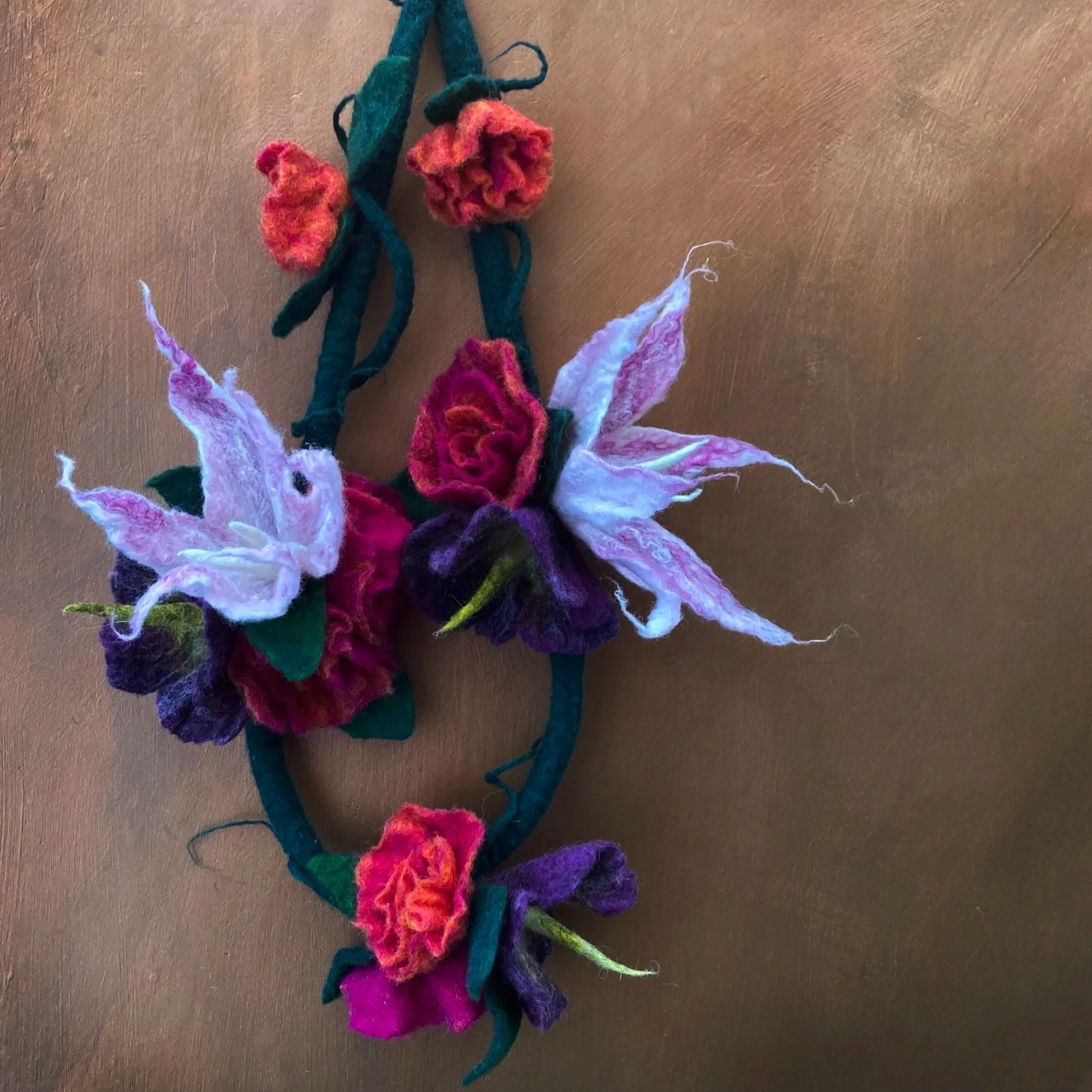 Flower+Garland+1.jpg