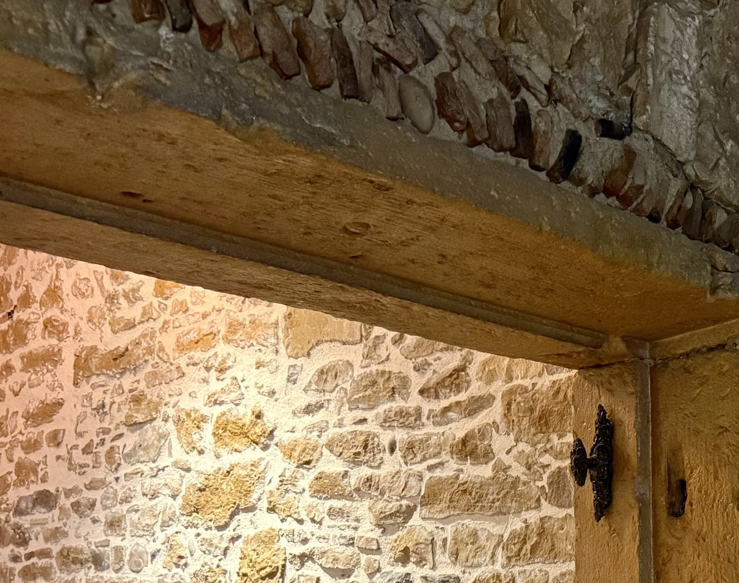 Typical 'Canut', rue des Augustins