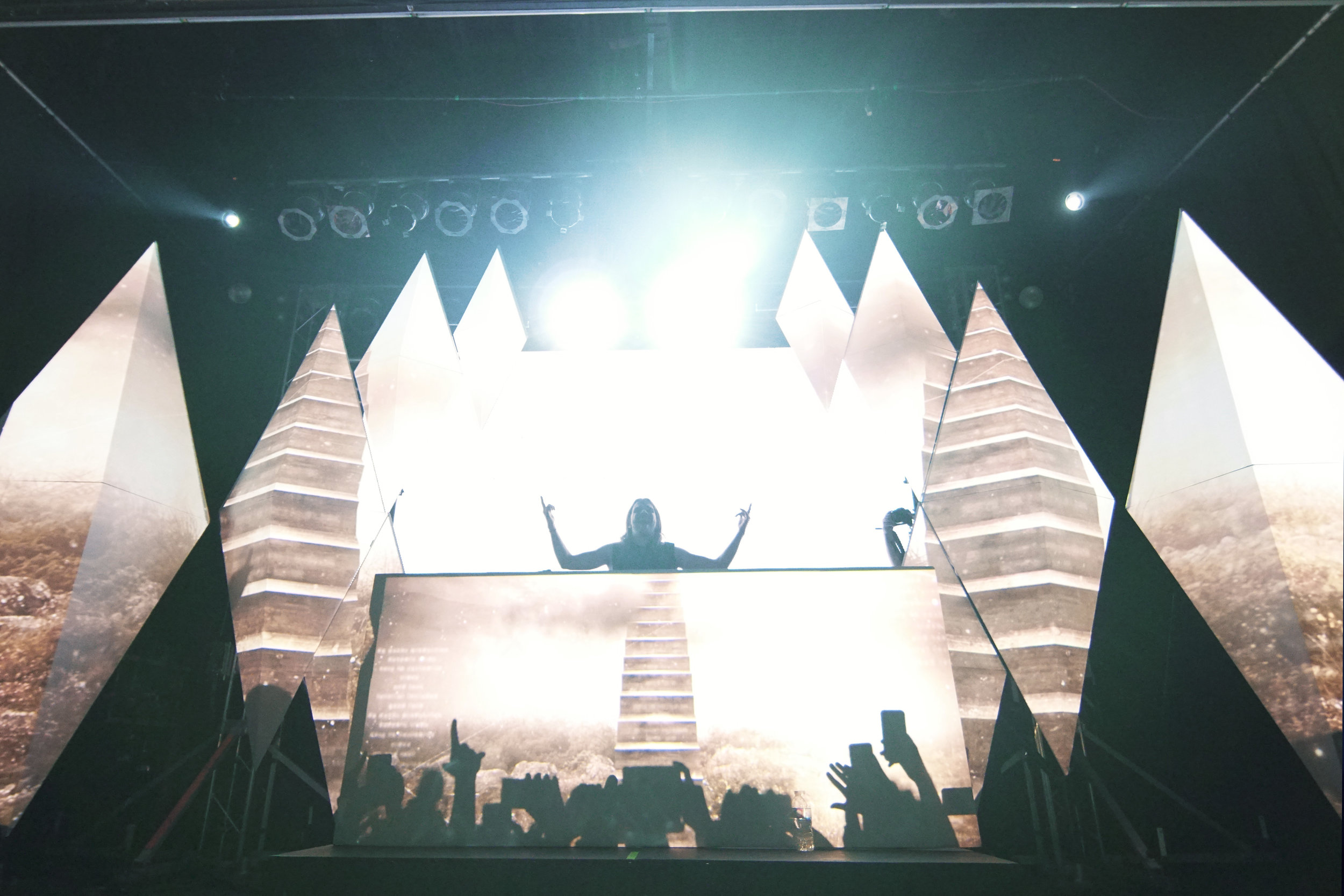 [Video Recap] Seven Lions + Pegboard Nerds - Toronto, ON (Phoenix Concert Theatre)