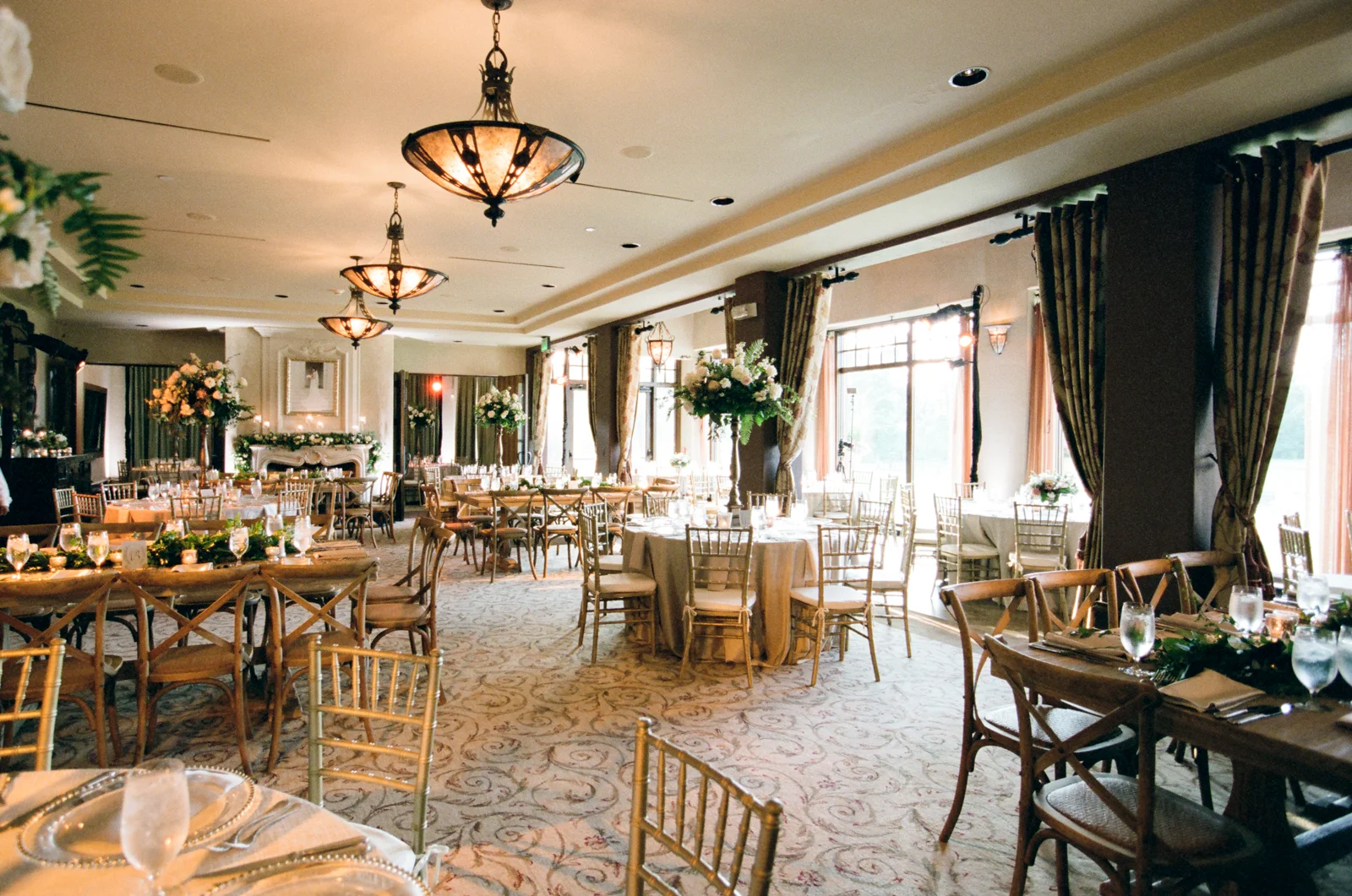 0013__Woodlands_Wedding_Carlton_Woods_Club.jpg