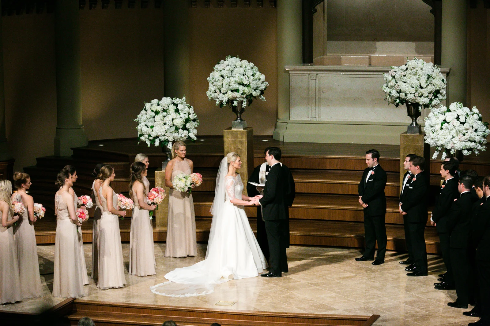 0040__River_Oaks_Country_Club_Wedding_Photographer_Heard.jpg