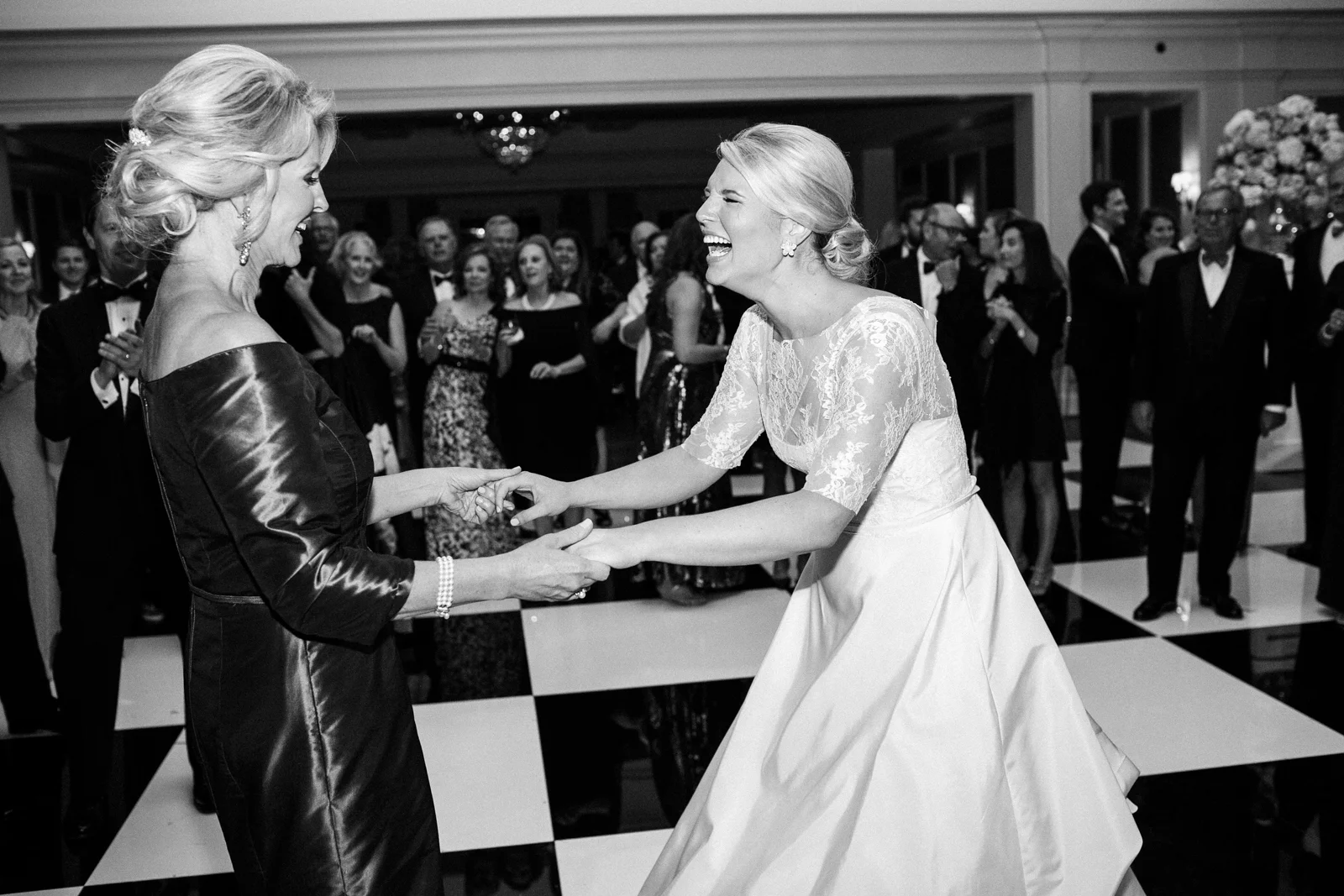 0068__River_Oaks_Country_Club_Wedding_Photographer_Heard.jpg