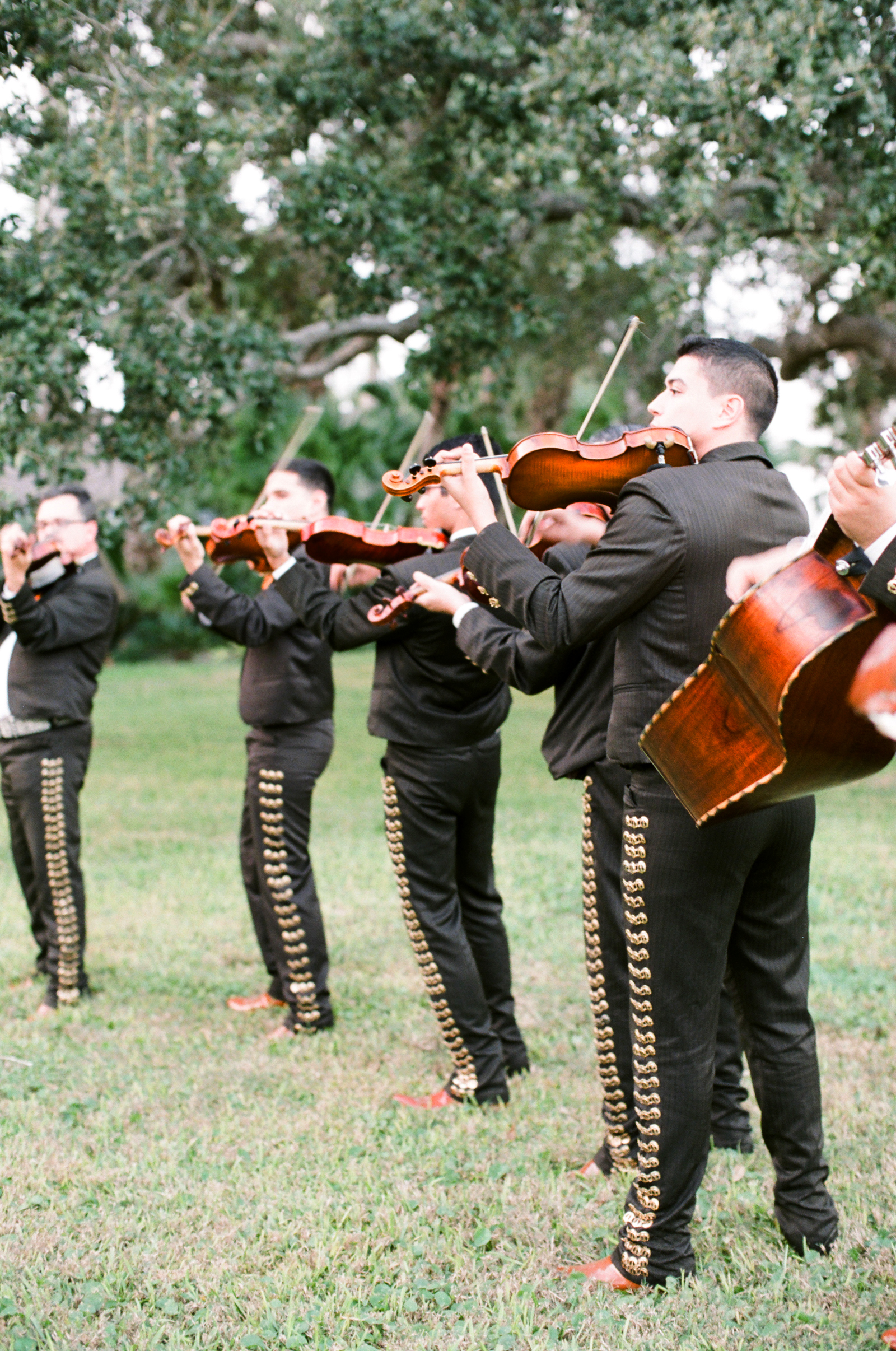0012_Texas_Ranch_Wedding_Photographer.jpg