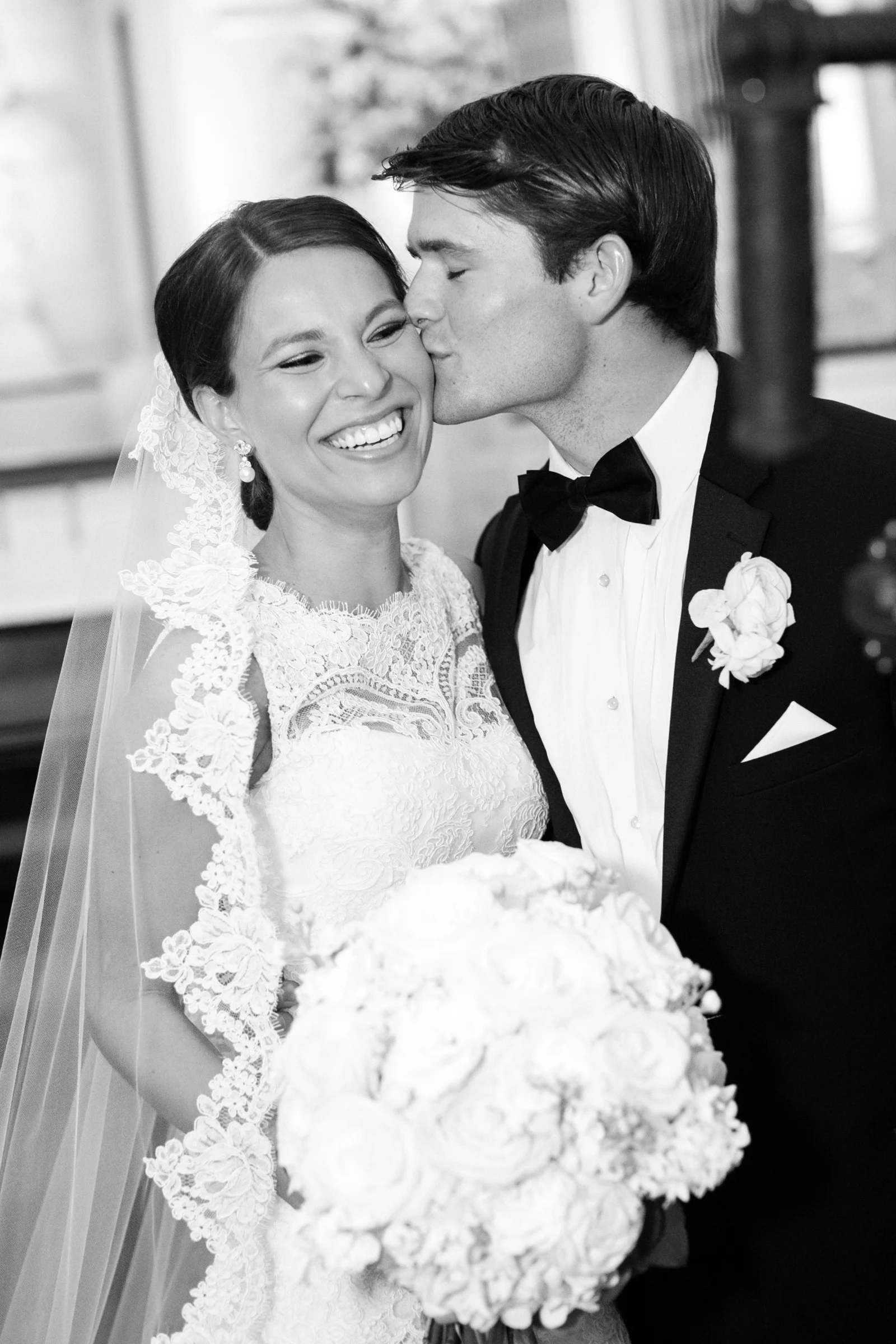 0050_Houston_Country_Club_Wedding_Photographer.jpg