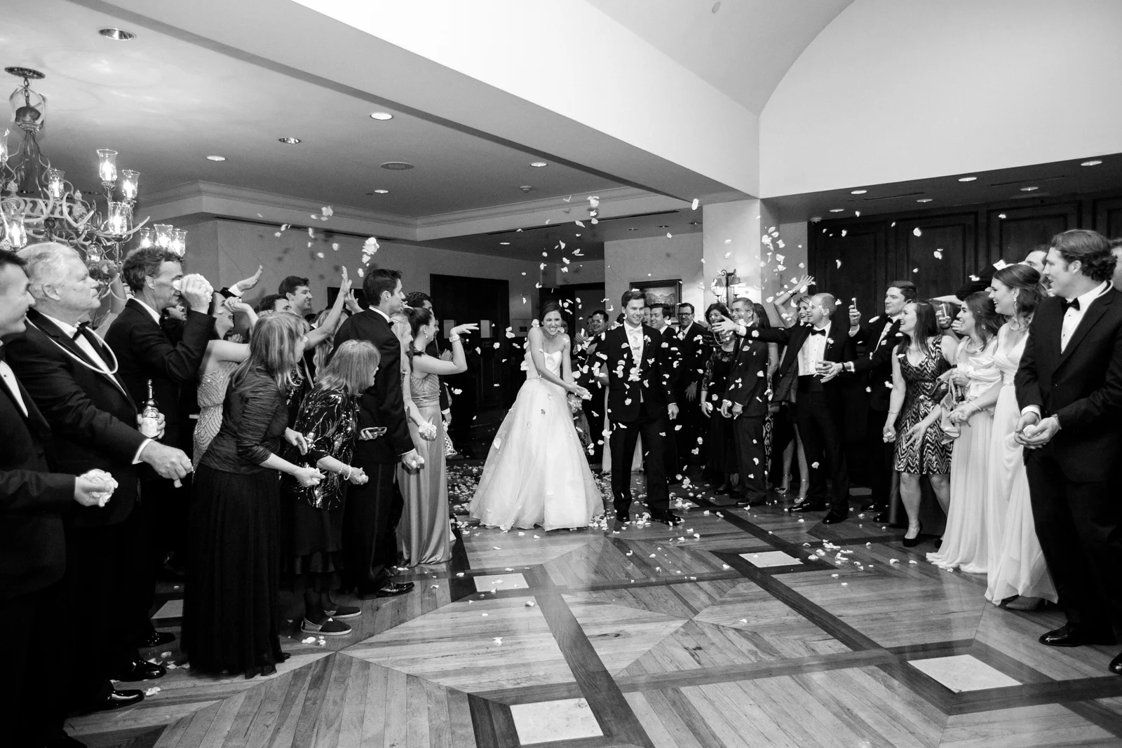 0042_The_Houstonian_Chapelwood_Wedding.jpg