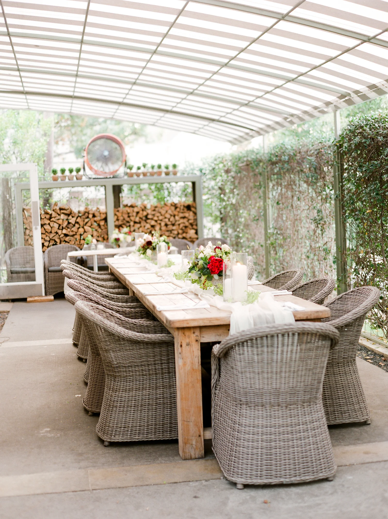 0008_Tiny_Boxwoods_Wedding_Houston_Photographer.jpg