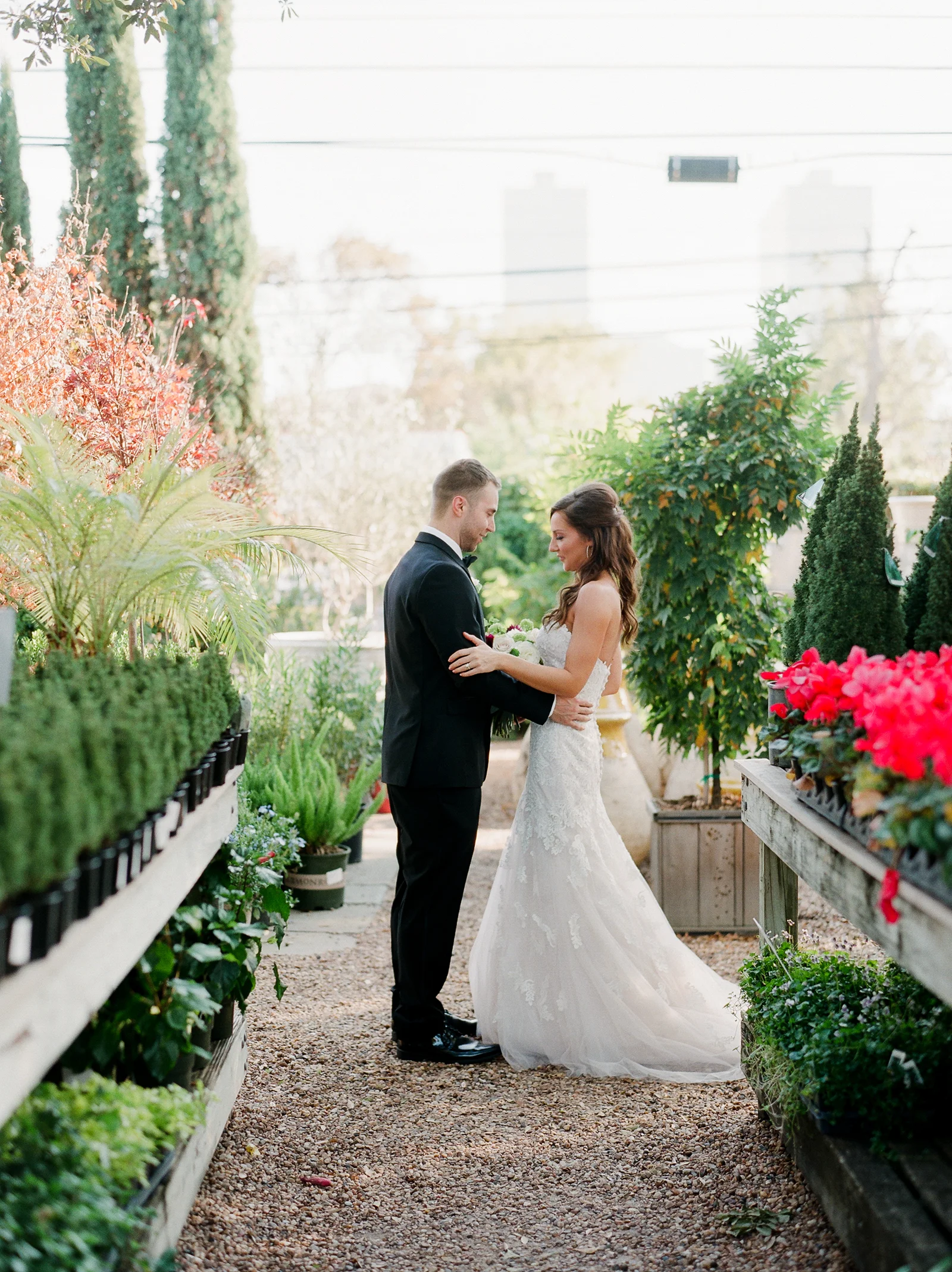 0021_Tiny_Boxwoods_Wedding_Houston_Photographer.jpg