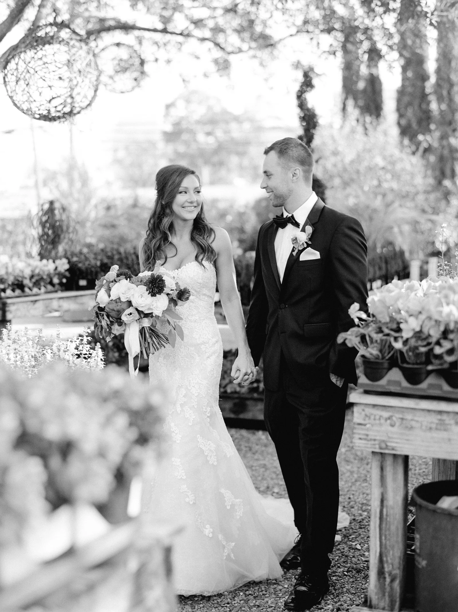 0025_Tiny_Boxwoods_Wedding_Houston_Photographer.jpg