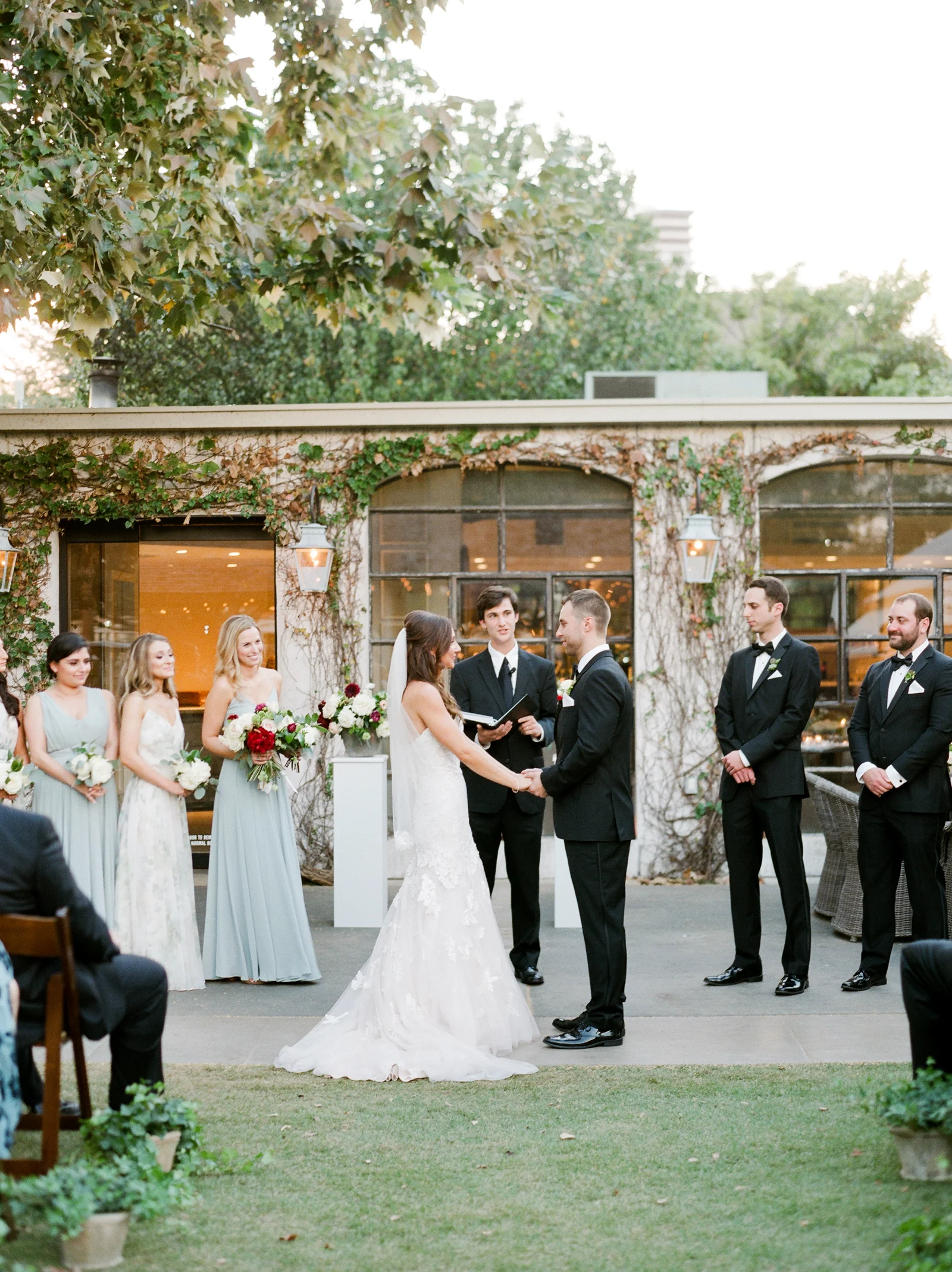 0041_Tiny_Boxwoods_Wedding_Houston_Photographer.jpg