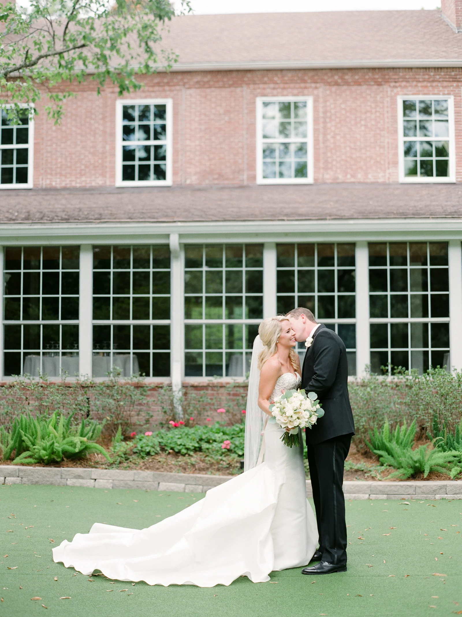 0017_The_Houstonian_Wedding_Photographer.jpg