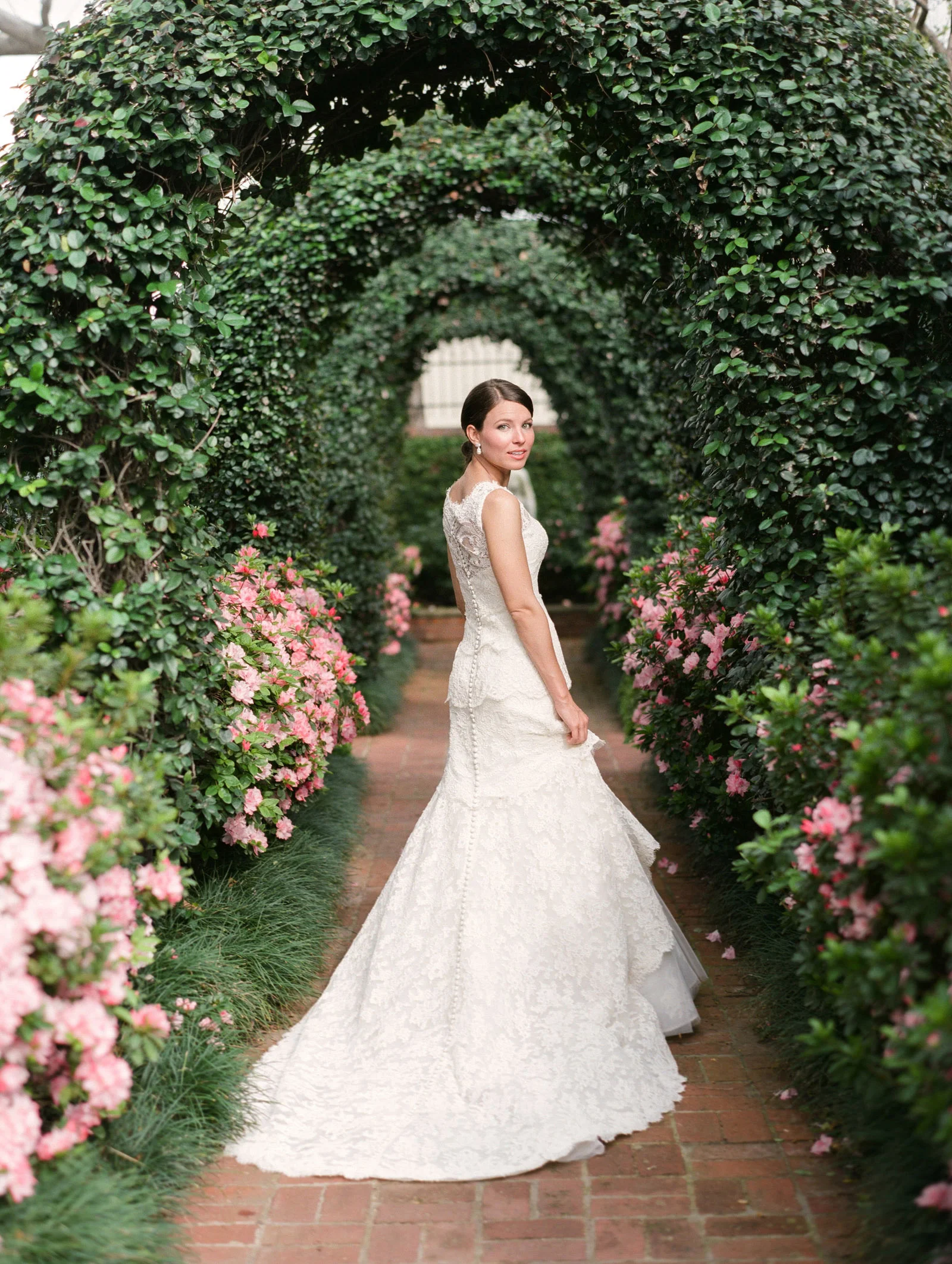 0009_0009_Houston-River-Oaks-Garden-Film-Bridal-Photographer.jpg