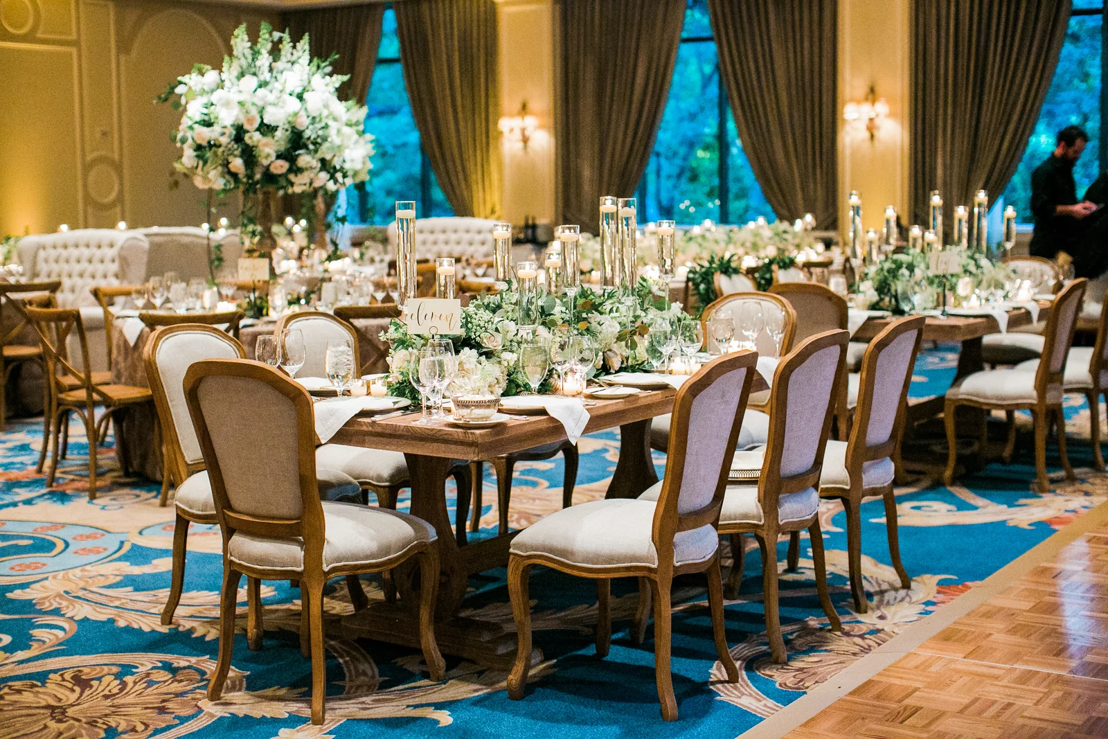 0051_St_Lukes_Wedding_Houstonian.jpg