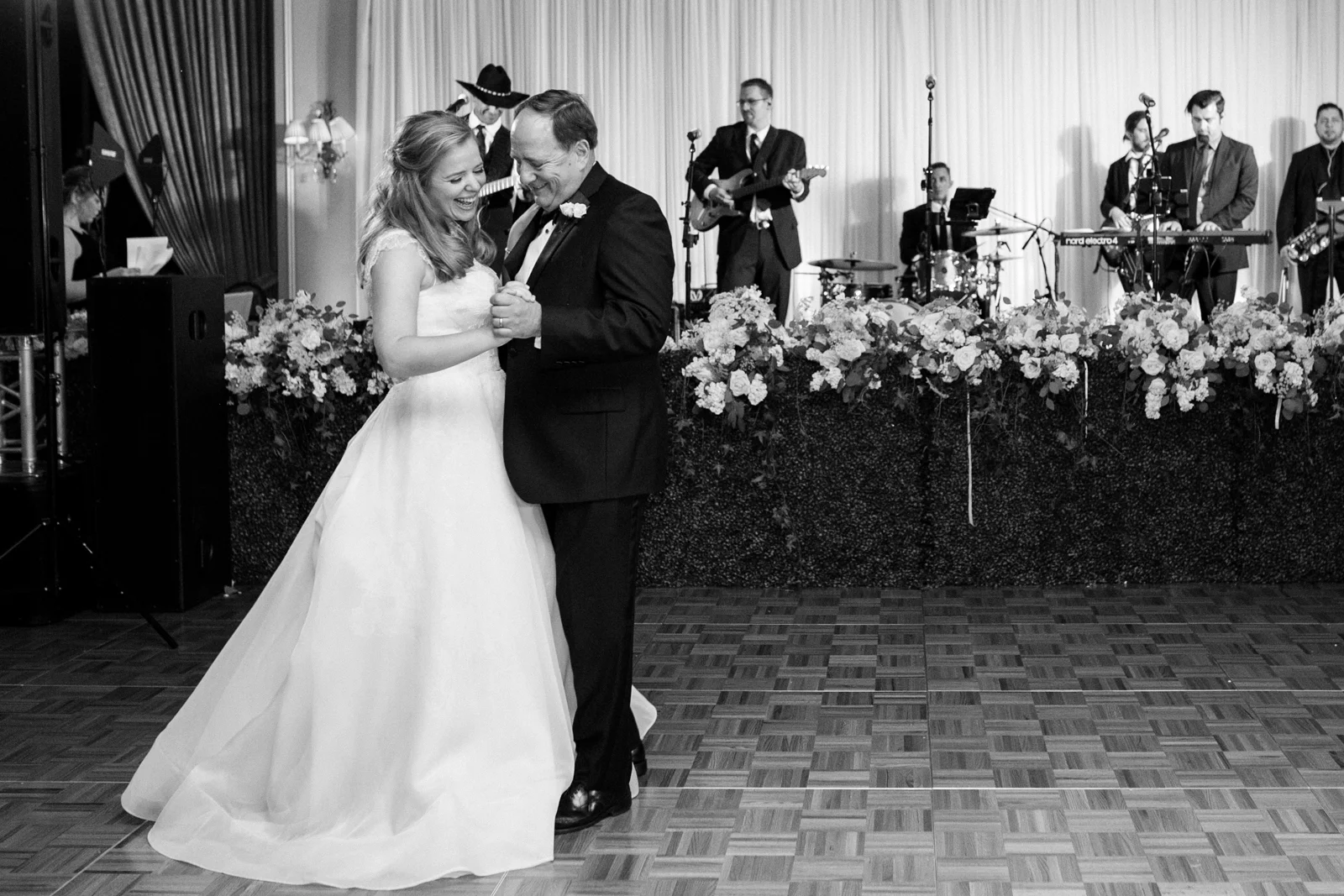 0063_St_Lukes_Wedding_Houstonian.jpg