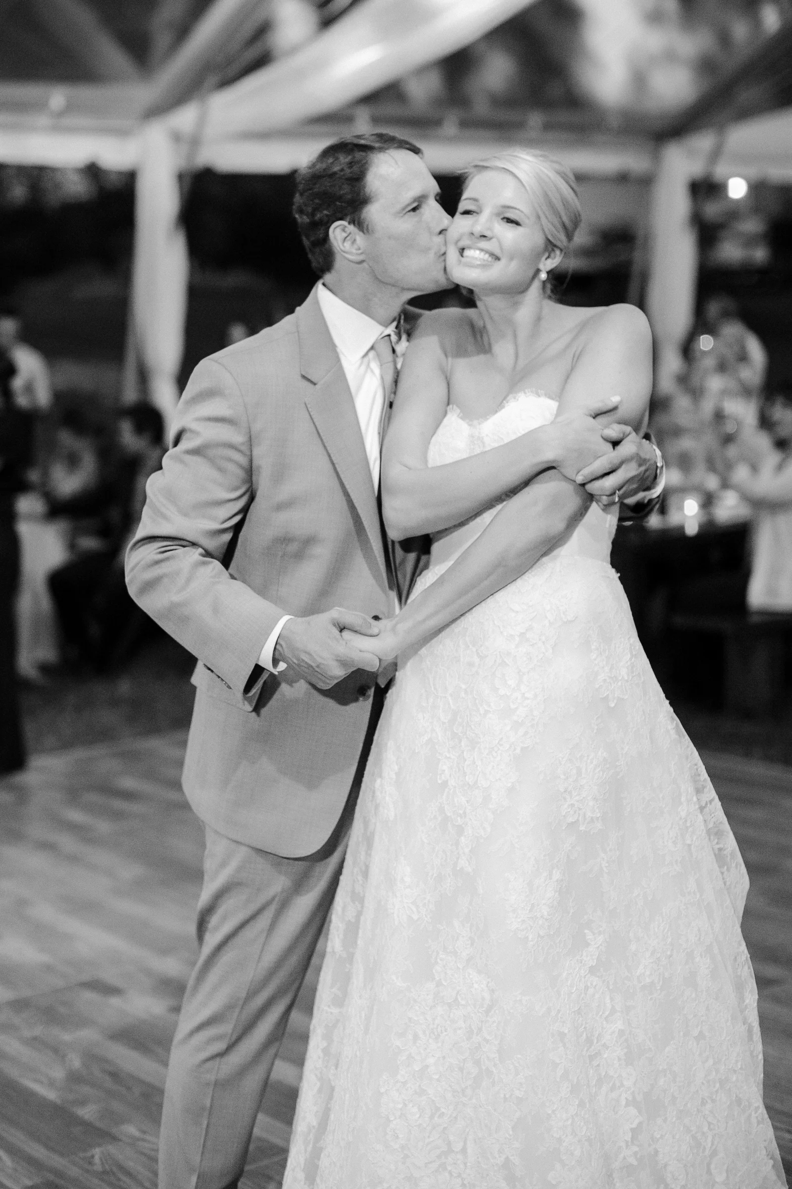 0077_Waco_Ranch_Wedding_Catherine_Nick_Riewoldt.jpg