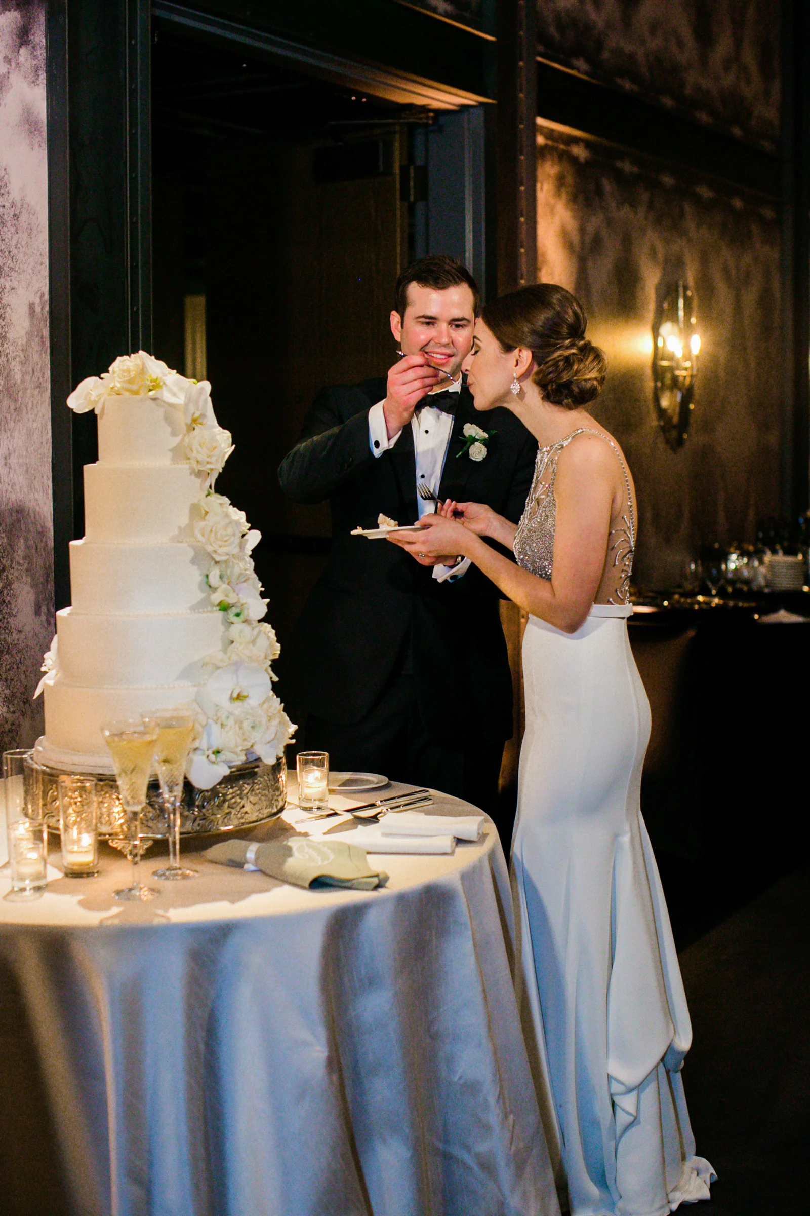 0089_Austin-Wedding-Hotel-Van-Zandt.jpg