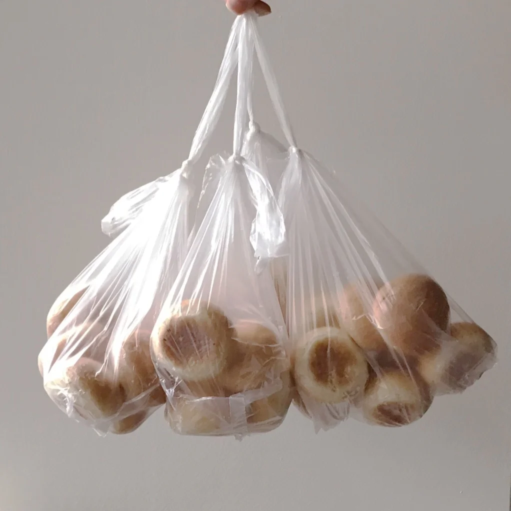 grocery-store-rolls.jpg