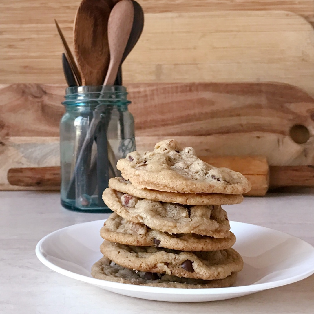 chocolate-chip-cookies-at-home.jpg
