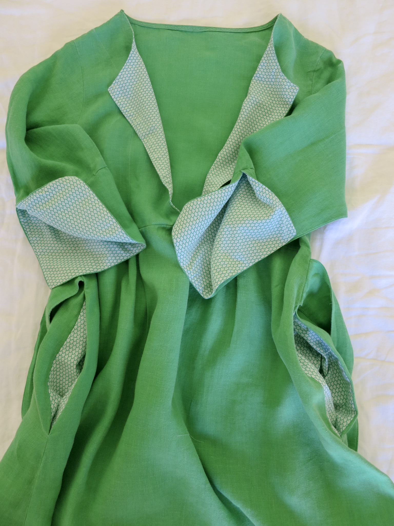 Contrasting facings and pockets made from a thrifted shirt on a Schoolhouse Tunic