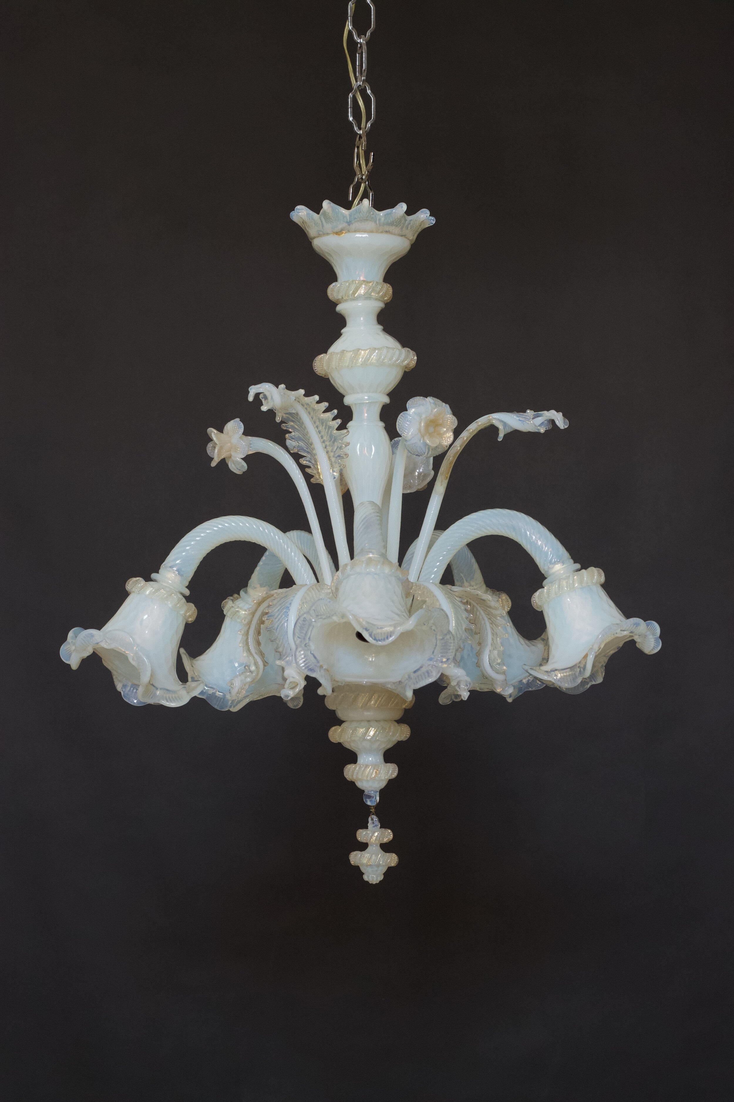 LAMPADARIO VENEZIANO IN GIU'