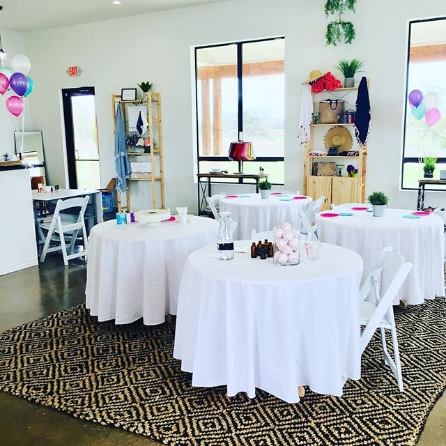 Look at this cute set up for a birthday party at Sew Southern Monogramming and Gifts in Boerne! Wouldn&rsquo;t this be such a cute bridal or baby shower idea too?! I&rsquo;m a sucker for all things monogrammed!