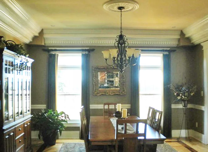 OC_Diningroom_p.jpg