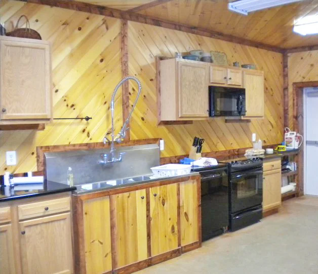 Barn_Kitchen_p.jpg