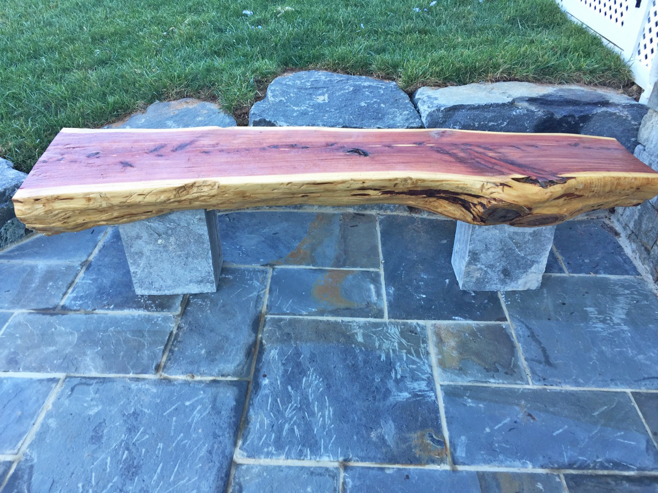 Custom_Bench.jpg