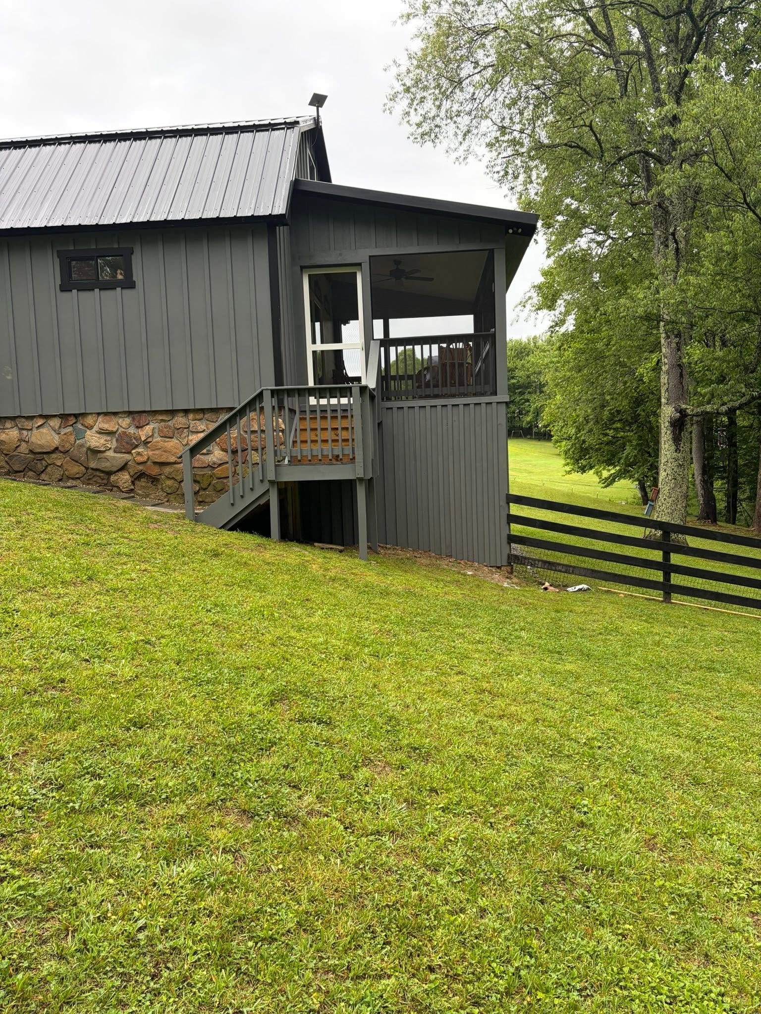 Cabin5.jpg